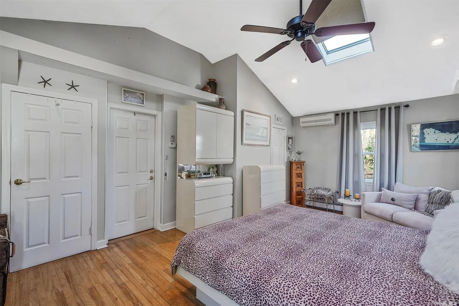 10 Marchant Drive, Smithtown, NY, 3 Bedrooms Bedrooms, 10 Rooms Rooms,3 BathroomsBathrooms,Residential,For Rent,Marchant,0,L3591496 10 Marchant Drive, Smithtown, NY, 3 Bedrooms Bedrooms, 10 Rooms Rooms,3 BathroomsBathrooms,Residential,For Rent,Marchant,0,L3591496