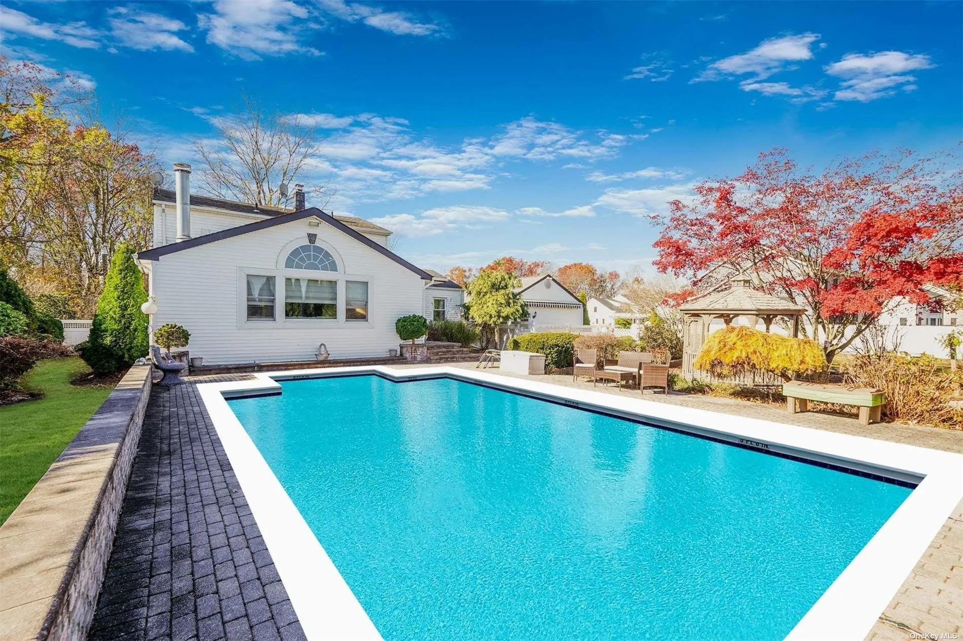 10 Marchant Drive, Smithtown, NY, 3 Bedrooms Bedrooms, 10 Rooms Rooms,3 BathroomsBathrooms,Residential,For Rent,Marchant,0,L3591496 10 Marchant Drive, Smithtown, NY, 3 Bedrooms Bedrooms, 10 Rooms Rooms,3 BathroomsBathrooms,Residential,For Rent,Marchant,0,L3591496