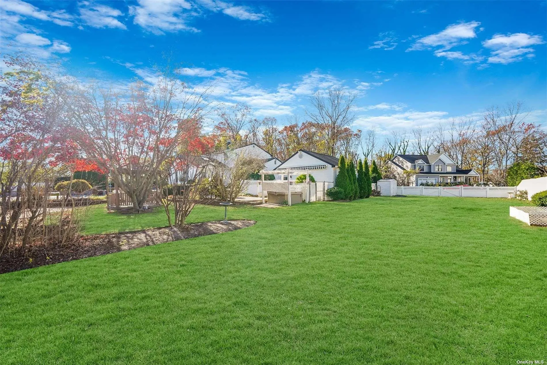 10 Marchant Drive, Smithtown, NY, 3 Bedrooms Bedrooms, 10 Rooms Rooms,3 BathroomsBathrooms,Residential,For Rent,Marchant,0,L3591496 10 Marchant Drive, Smithtown, NY, 3 Bedrooms Bedrooms, 10 Rooms Rooms,3 BathroomsBathrooms,Residential,For Rent,Marchant,0,L3591496