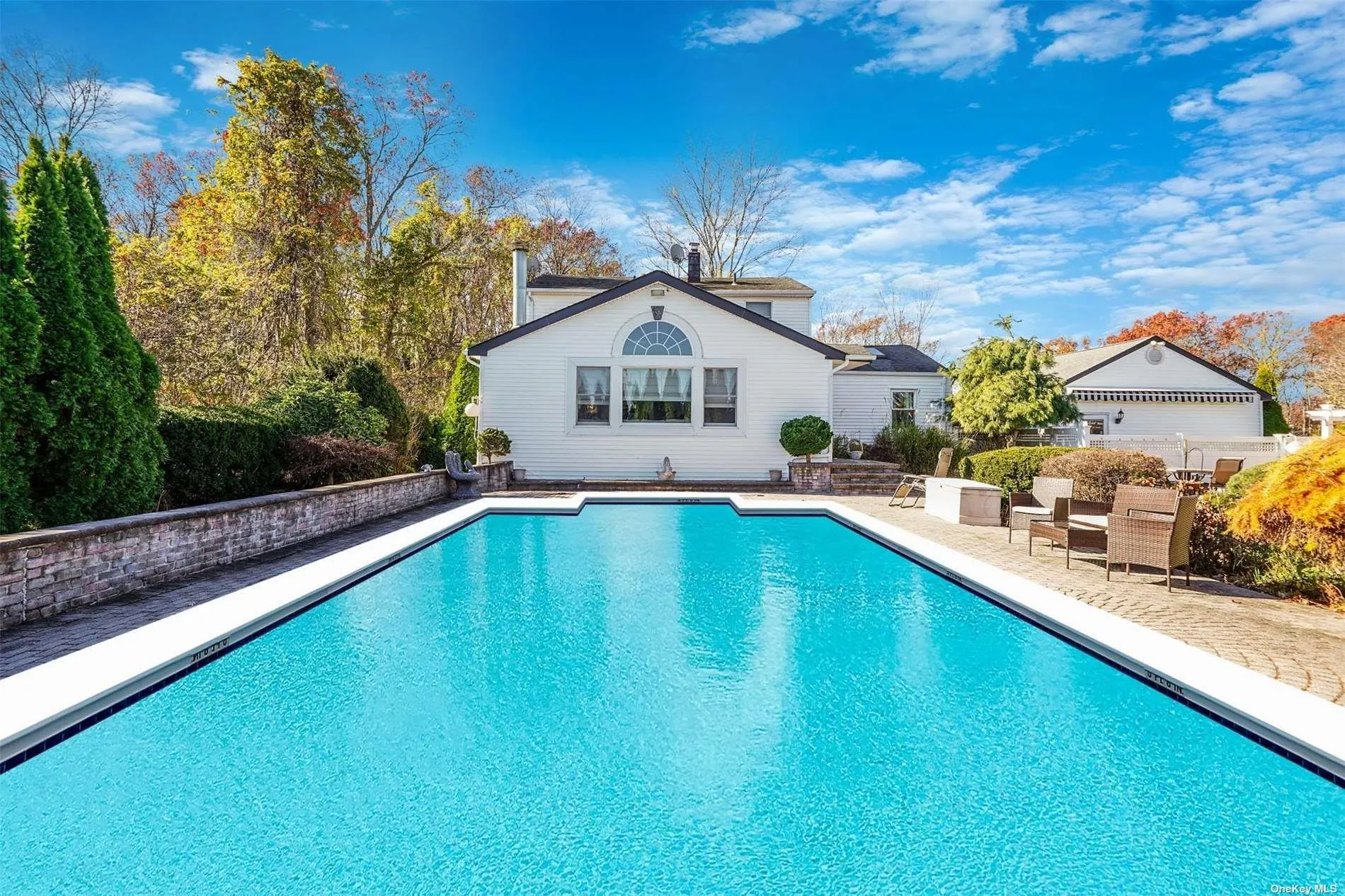 10 Marchant Drive, Smithtown, NY, 3 Bedrooms Bedrooms, 10 Rooms Rooms,3 BathroomsBathrooms,Residential,For Rent,Marchant,0,L3591496 10 Marchant Drive, Smithtown, NY, 3 Bedrooms Bedrooms, 10 Rooms Rooms,3 BathroomsBathrooms,Residential,For Rent,Marchant,0,L3591496