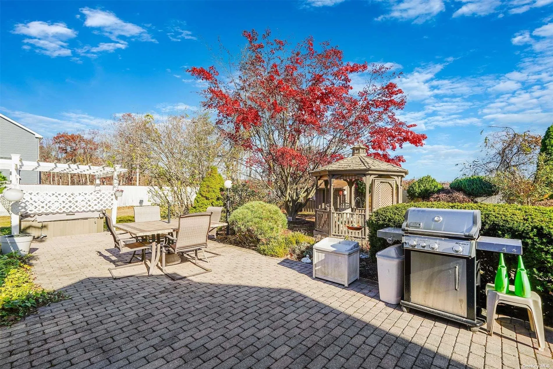 10 Marchant Drive, Smithtown, NY, 3 Bedrooms Bedrooms, 10 Rooms Rooms,3 BathroomsBathrooms,Residential,For Rent,Marchant,0,L3591496 10 Marchant Drive, Smithtown, NY, 3 Bedrooms Bedrooms, 10 Rooms Rooms,3 BathroomsBathrooms,Residential,For Rent,Marchant,0,L3591496