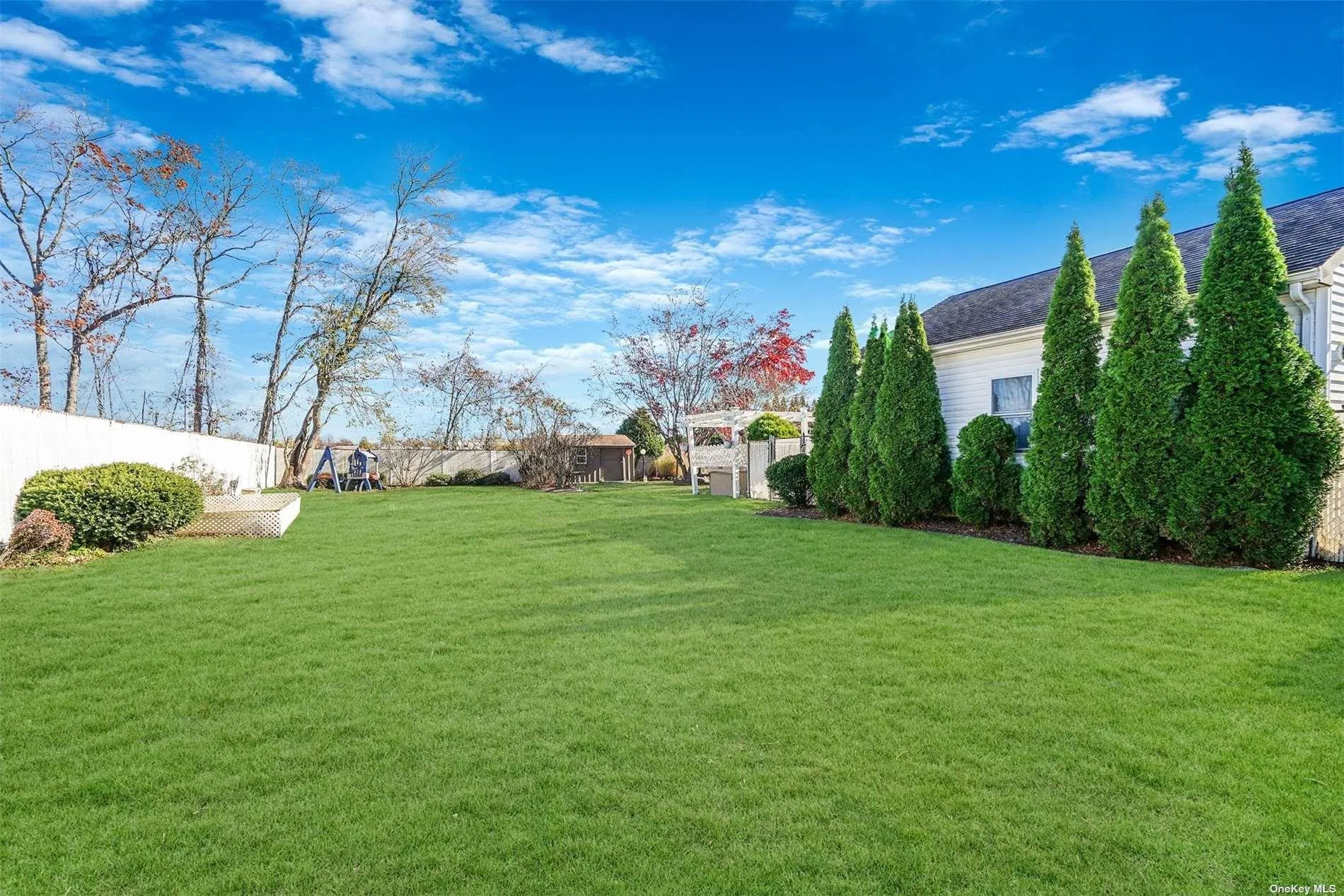 10 Marchant Drive, Smithtown, NY, 3 Bedrooms Bedrooms, 10 Rooms Rooms,3 BathroomsBathrooms,Residential,For Rent,Marchant,0,L3591496 10 Marchant Drive, Smithtown, NY, 3 Bedrooms Bedrooms, 10 Rooms Rooms,3 BathroomsBathrooms,Residential,For Rent,Marchant,0,L3591496