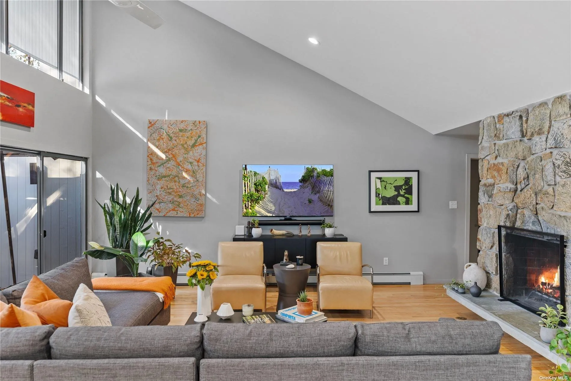 25 Quarter Road, Southampton, NY, 4 Bedrooms Bedrooms, 8 Rooms Rooms,3 BathroomsBathrooms,Residential Lease,Idx,Quarter,0,L3592148 25 Quarter Road, Southampton, NY, 4 Bedrooms Bedrooms, 8 Rooms Rooms,3 BathroomsBathrooms,Residential Lease,Idx,Quarter,0,L3592148