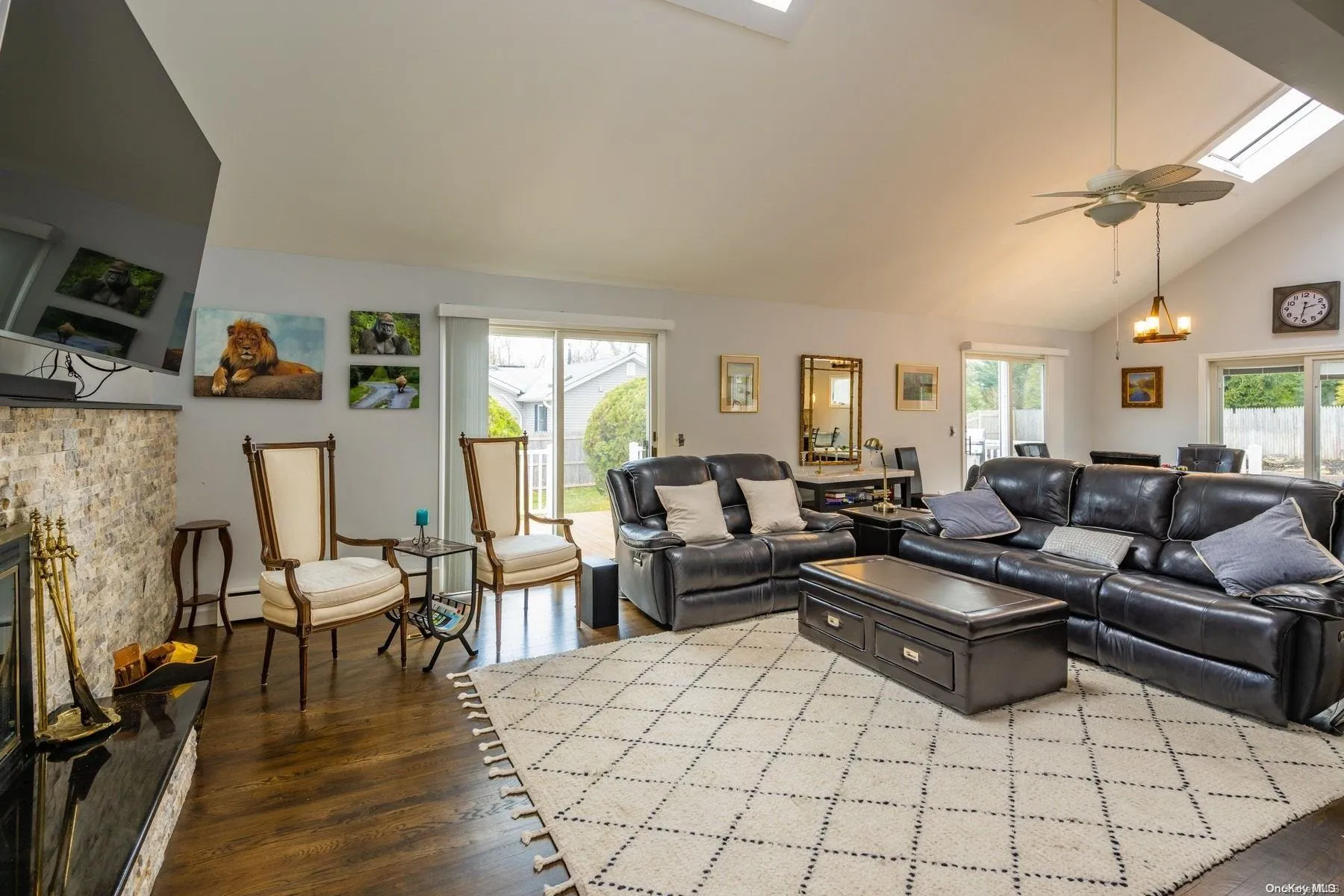 15 Pin Oak Lane, Southampton, NY, 3 Bedrooms Bedrooms, 8 Rooms Rooms,3 BathroomsBathrooms,Residential Lease,Idx,Pin Oak,0,L3592263 15 Pin Oak Lane, Southampton, NY, 3 Bedrooms Bedrooms, 8 Rooms Rooms,3 BathroomsBathrooms,Residential Lease,Idx,Pin Oak,0,L3592263