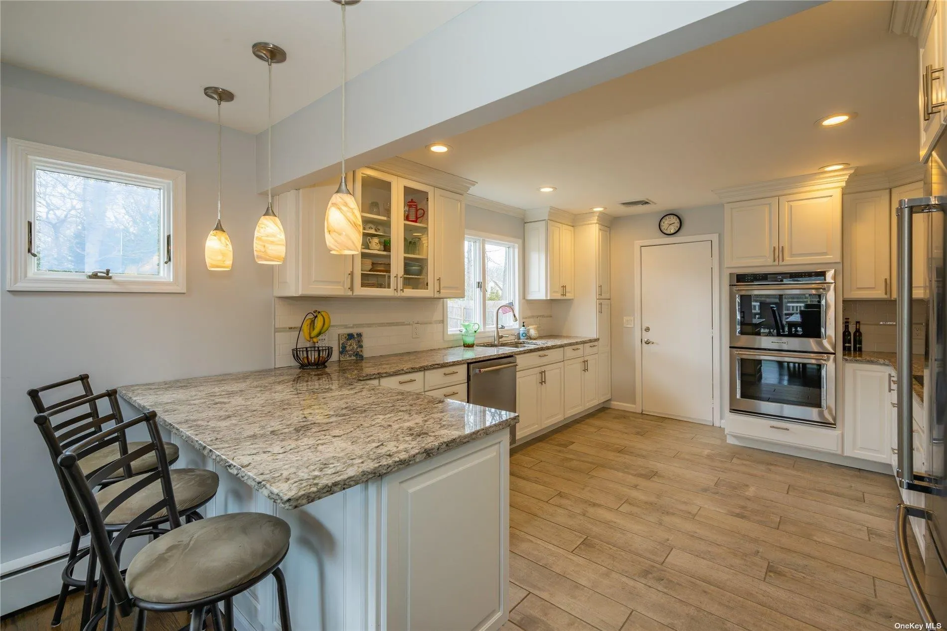 15 Pin Oak Lane, Southampton, NY, 3 Bedrooms Bedrooms, 8 Rooms Rooms,3 BathroomsBathrooms,Residential Lease,For Rent,Pin Oak,0,L3592263 15 Pin Oak Lane, Southampton, NY, 3 Bedrooms Bedrooms, 8 Rooms Rooms,3 BathroomsBathrooms,Residential Lease,For Rent,Pin Oak,0,L3592263