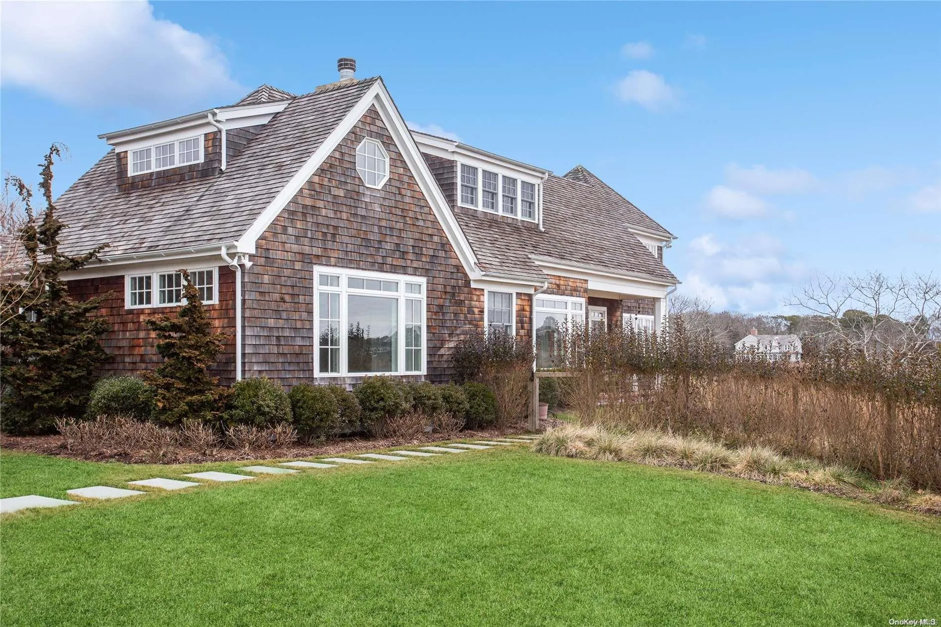 18 Pleasant Avenue, Southampton, NY, 3 Bedrooms Bedrooms, 12 Rooms Rooms,2 BathroomsBathrooms,Residential Lease,Idx,Pleasant,0,L3592613 18 Pleasant Avenue, Southampton, NY, 3 Bedrooms Bedrooms, 12 Rooms Rooms,2 BathroomsBathrooms,Residential Lease,Idx,Pleasant,0,L3592613