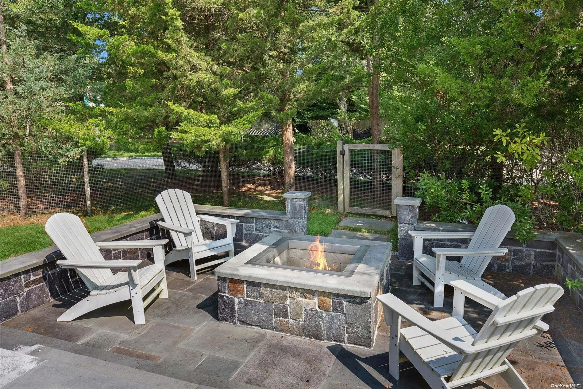 18 Pleasant Avenue, Southampton, NY, 3 Bedrooms Bedrooms, 12 Rooms Rooms,2 BathroomsBathrooms,Residential Lease,Idx,Pleasant,0,L3592613 18 Pleasant Avenue, Southampton, NY, 3 Bedrooms Bedrooms, 12 Rooms Rooms,2 BathroomsBathrooms,Residential Lease,Idx,Pleasant,0,L3592613