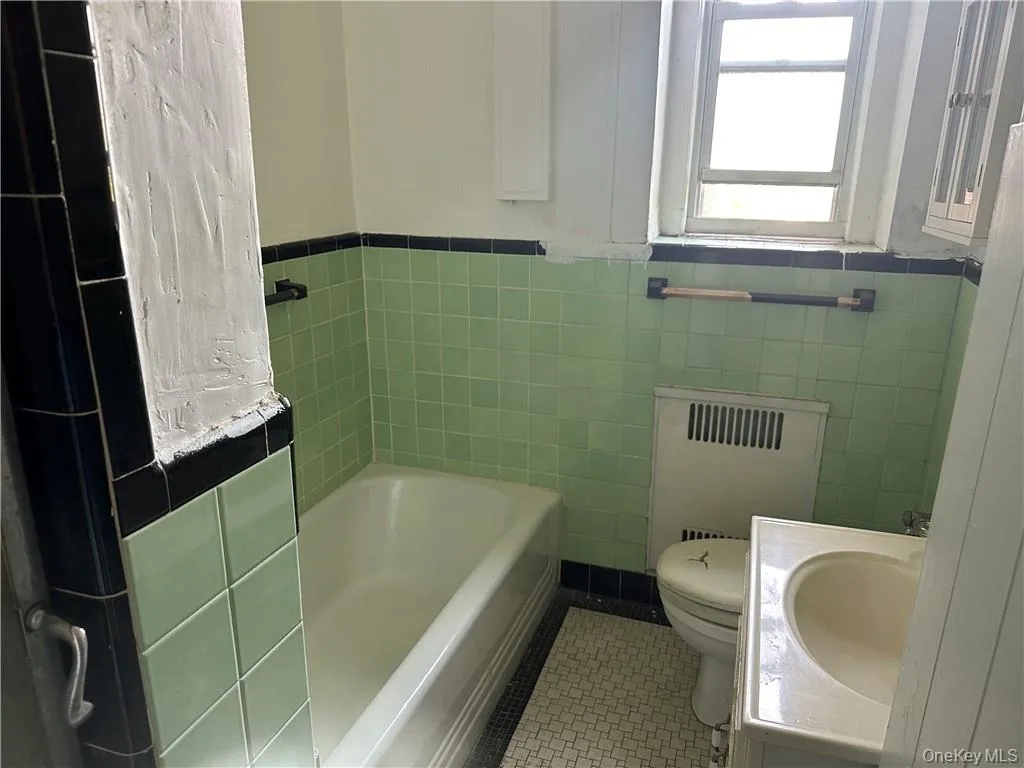 Bathroom Bathroom