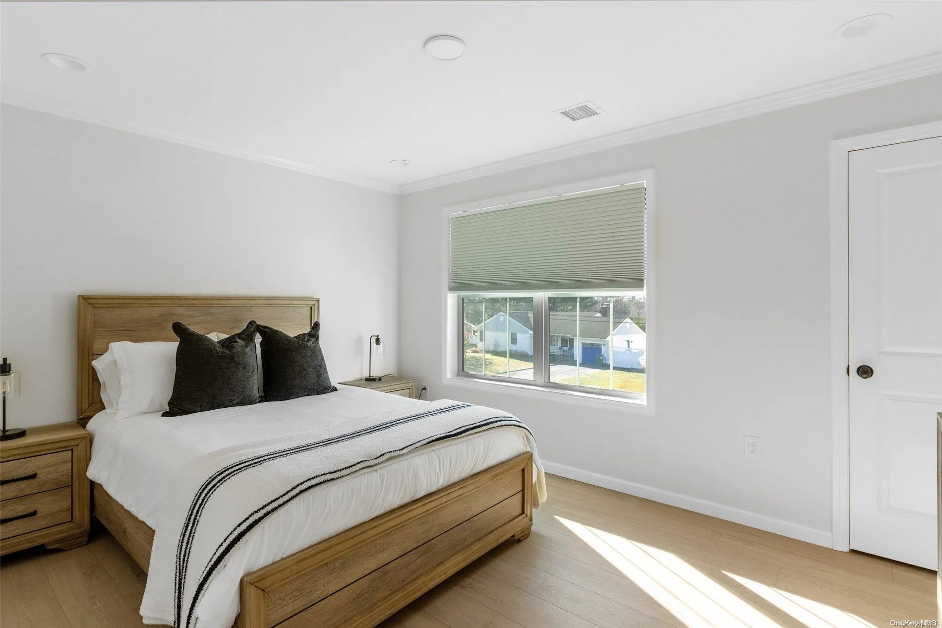 75 Gillette Drive, Southold, NY, 6 Bedrooms Bedrooms, 14 Rooms Rooms,4 BathroomsBathrooms,Residential Lease,Idx,Gillette,0,L3593132 75 Gillette Drive, Southold, NY, 6 Bedrooms Bedrooms, 14 Rooms Rooms,4 BathroomsBathrooms,Residential Lease,Idx,Gillette,0,L3593132