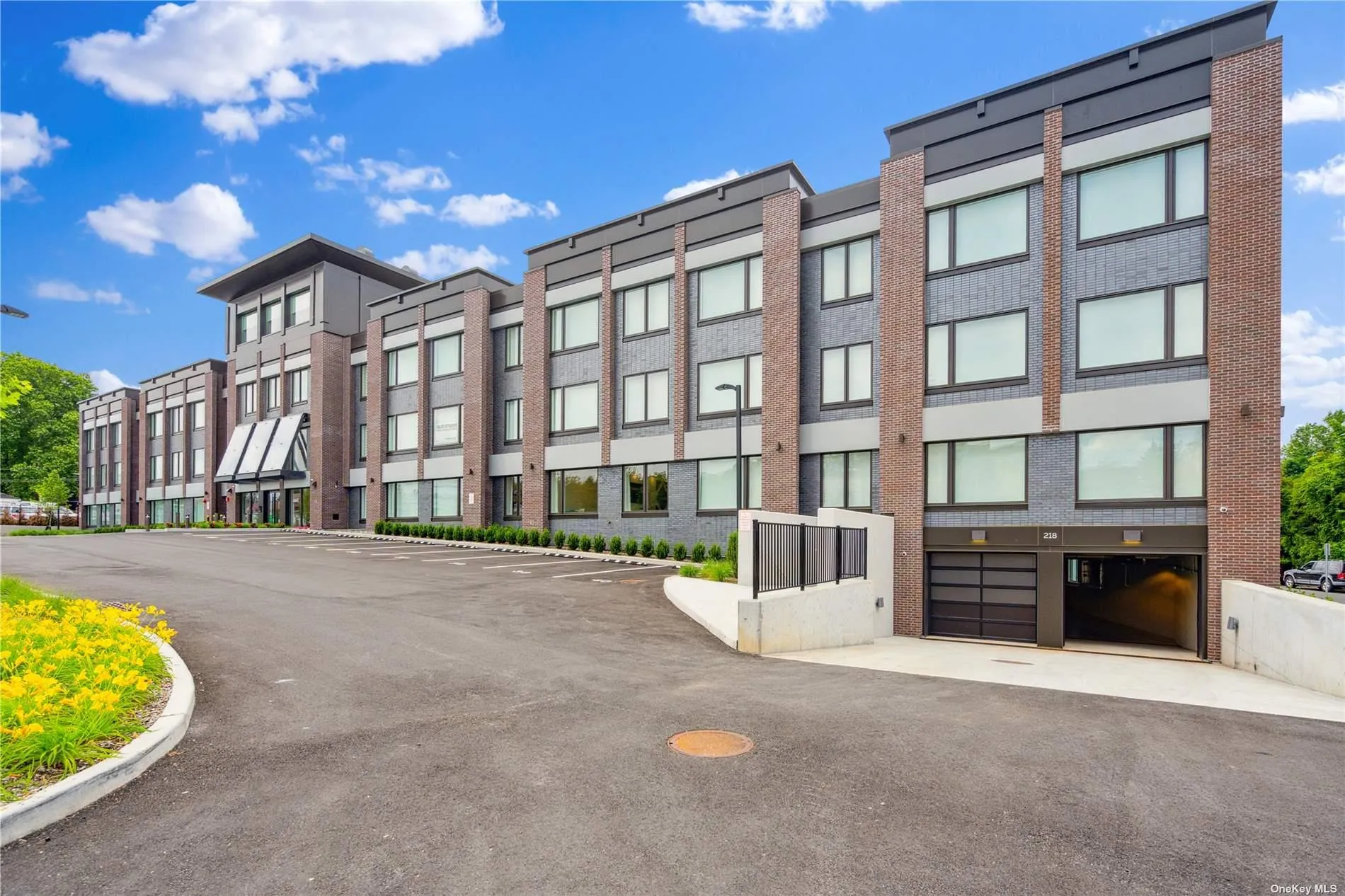 218 Middle Neck Road, North Hempstead, NY, 2 Bedrooms Bedrooms, 6 Rooms Rooms,2 BathroomsBathrooms,Residential,For Rent,Middle Neck,0,L3593412 218 Middle Neck Road, North Hempstead, NY, 2 Bedrooms Bedrooms, 6 Rooms Rooms,2 BathroomsBathrooms,Residential,For Rent,Middle Neck,0,L3593412