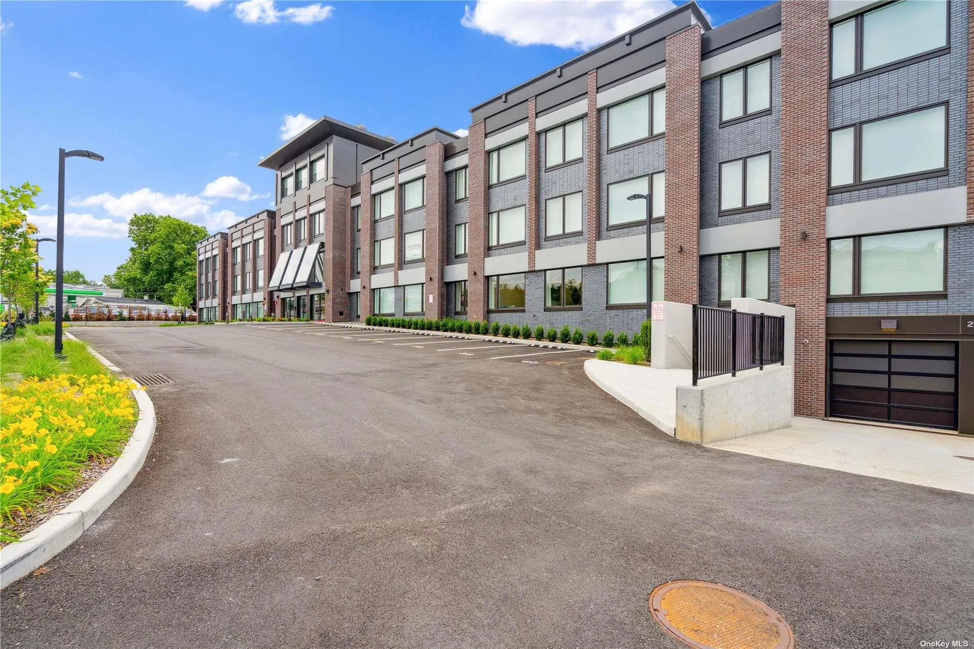 218 Middle Neck Road, North Hempstead, NY, 2 Bedrooms Bedrooms, 6 Rooms Rooms,2 BathroomsBathrooms,Residential,For Rent,Middle Neck,0,L3593554 218 Middle Neck Road, North Hempstead, NY, 2 Bedrooms Bedrooms, 6 Rooms Rooms,2 BathroomsBathrooms,Residential,For Rent,Middle Neck,0,L3593554