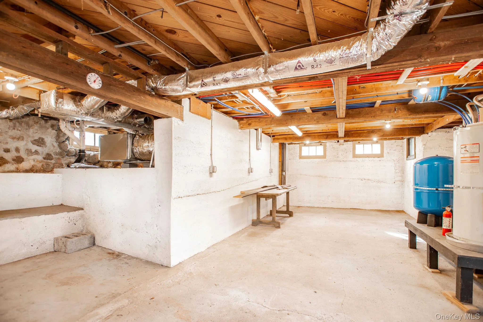 Basement is available for tenant use. Basement is available for tenant use.