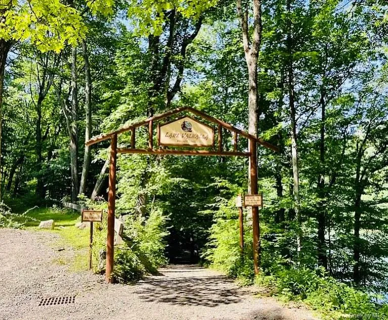 Welcome to Lake Valhalla! Welcome to Lake Valhalla!