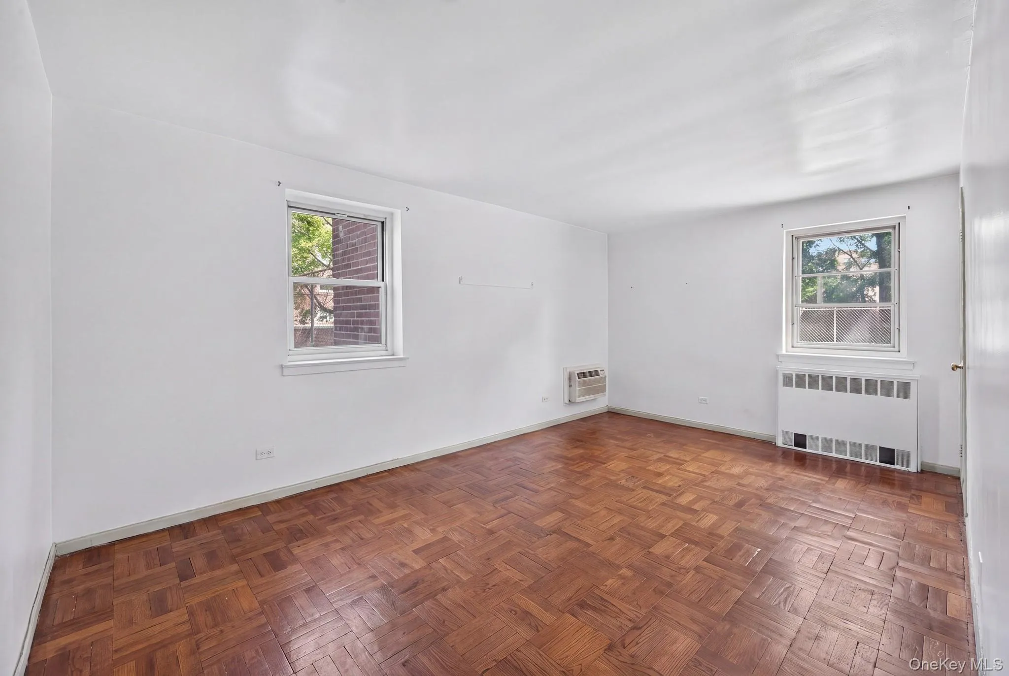 153-25 88th St, New York, NY, 2 Bedrooms Bedrooms, 6 Rooms Rooms,2 BathroomsBathrooms,Residential,For Rent,88th St,0,803332 153-25 88th St, New York, NY, 2 Bedrooms Bedrooms, 6 Rooms Rooms,2 BathroomsBathrooms,Residential,For Rent,88th St,0,803332