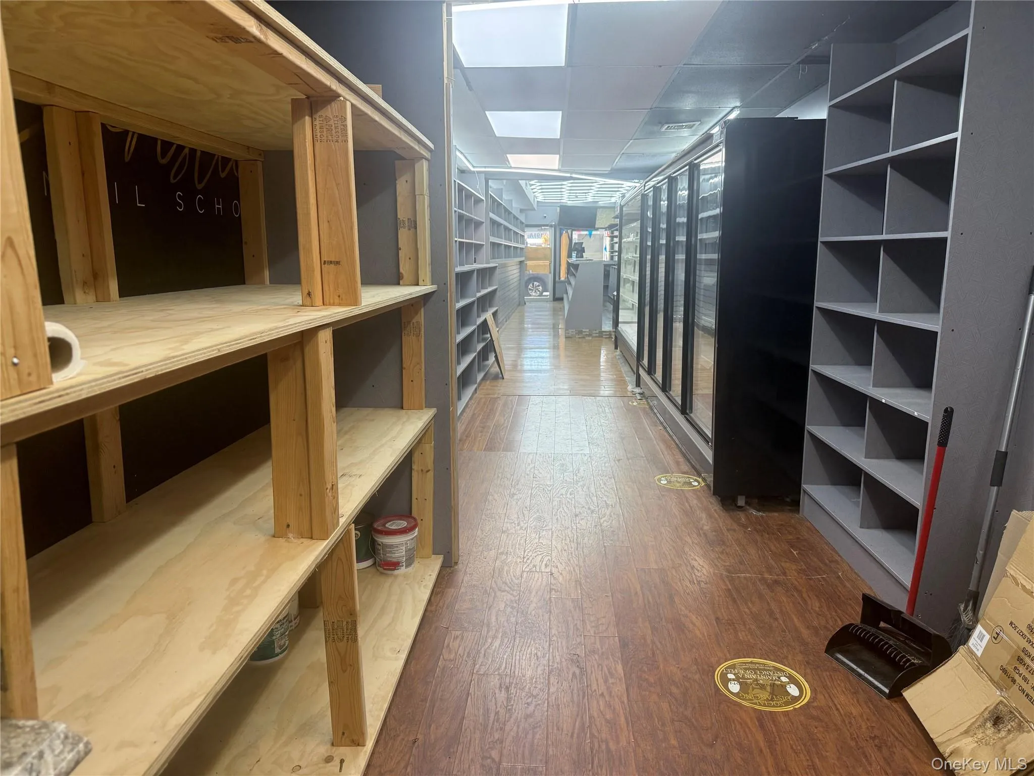 191A Broadway, Babylon, NY, ,Commercial Lease,For Rent,Broadway,0,804552 191A Broadway, Babylon, NY, ,Commercial Lease,For Rent,Broadway,0,804552