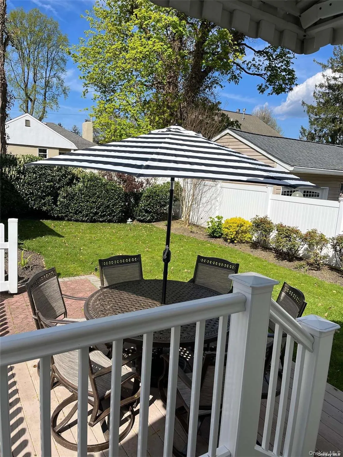 23 Locust Avenue, Oyster Bay, NY, 2 Bedrooms Bedrooms, 5 Rooms Rooms,2 BathroomsBathrooms,Residential Lease,Idx,Locust,0,805906 23 Locust Avenue, Oyster Bay, NY, 2 Bedrooms Bedrooms, 5 Rooms Rooms,2 BathroomsBathrooms,Residential Lease,Idx,Locust,0,805906