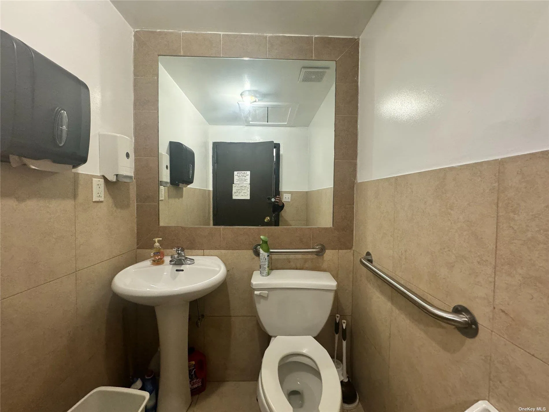 108-10 72 Street Avenue, New York, NY, ,Commercial Lease,Idx,72 Street,0,806053 108-10 72 Street Avenue, New York, NY, ,Commercial Lease,Idx,72 Street,0,806053