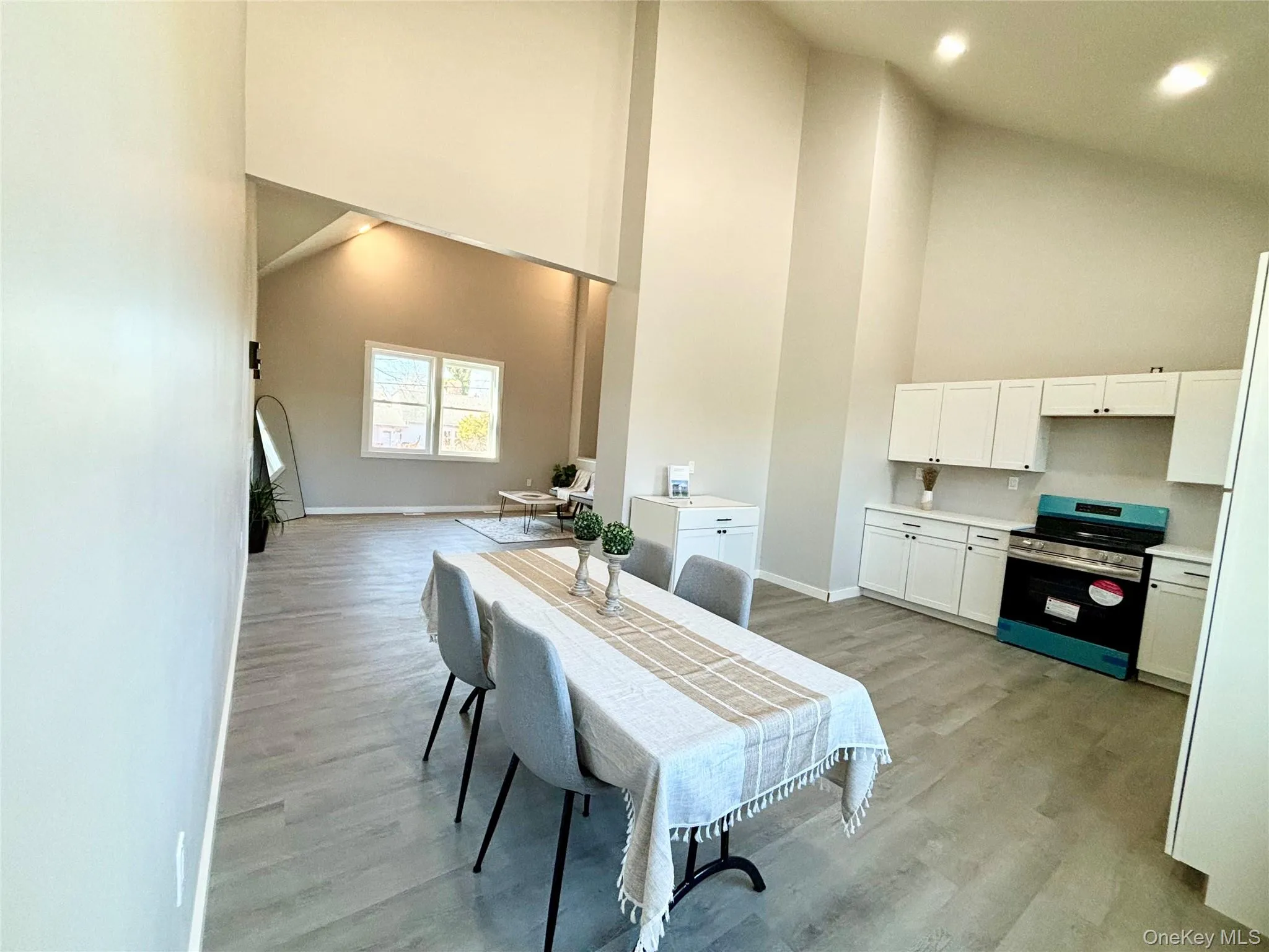 Dining area with a towering ceiling, Dining area with a towering ceiling,