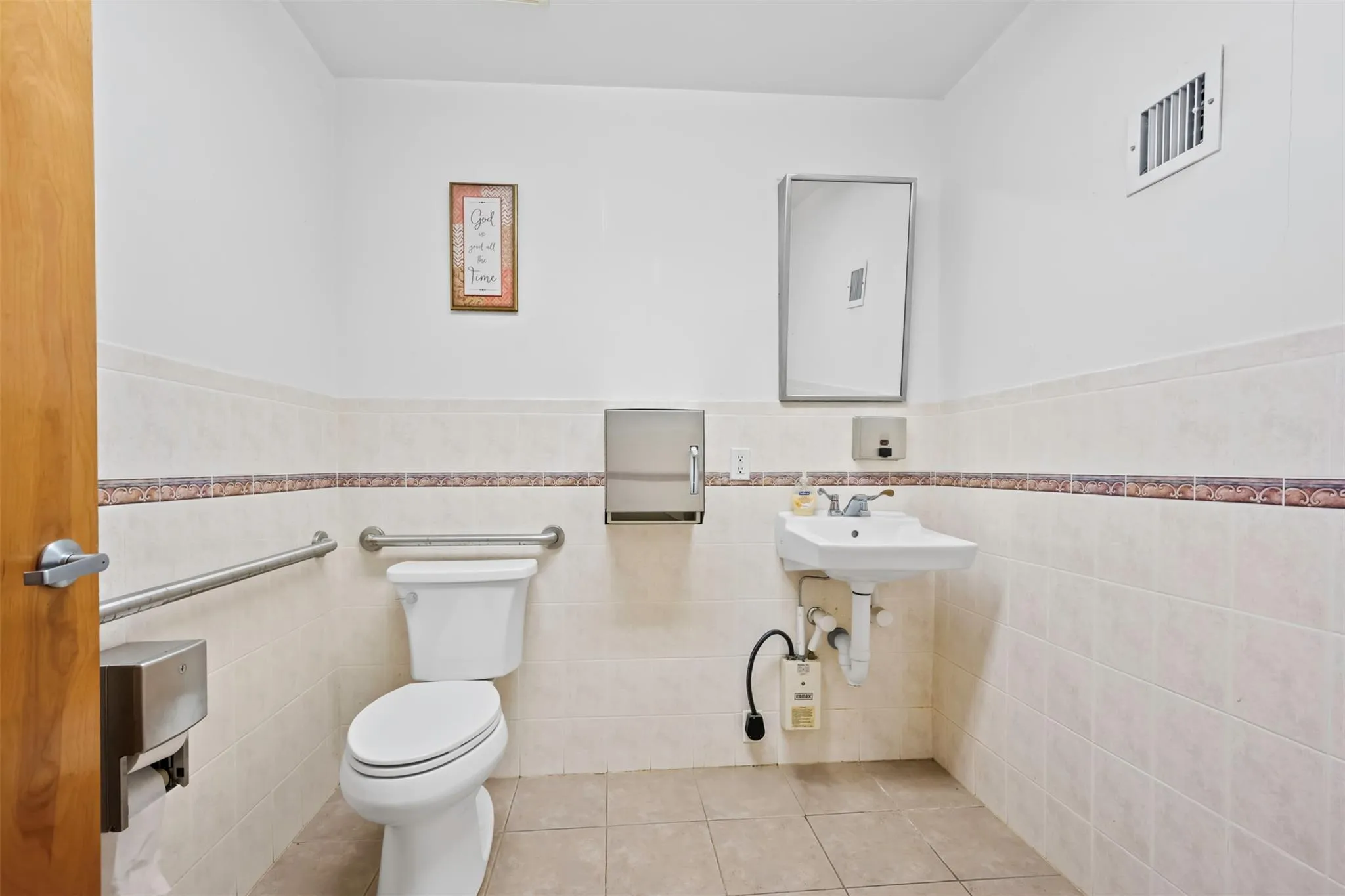 109 Roslyn Road, North Hempstead, NY, ,Commercial Lease,Idx,Roslyn,0,807883 109 Roslyn Road, North Hempstead, NY, ,Commercial Lease,Idx,Roslyn,0,807883