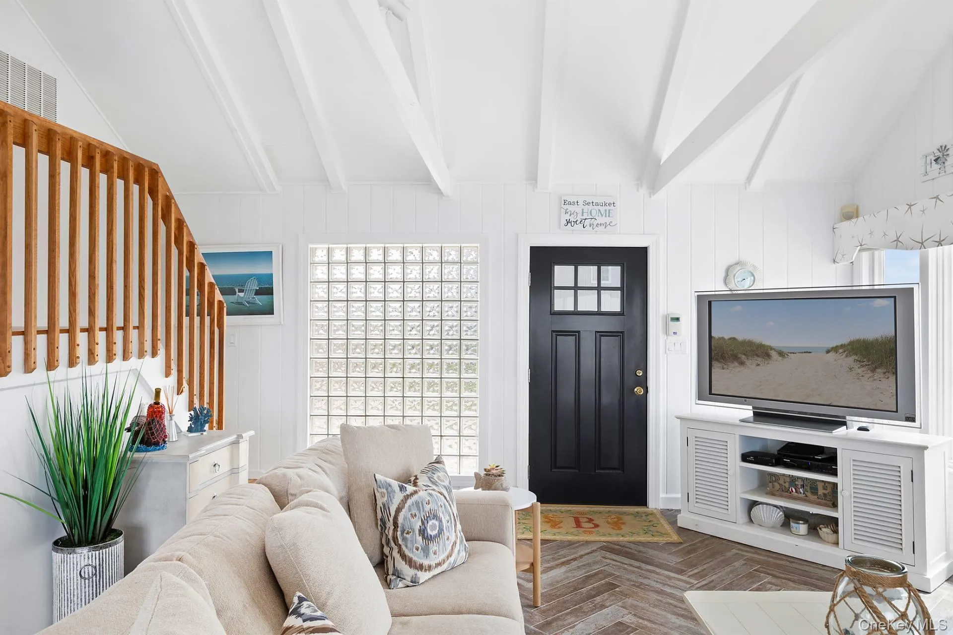 132 Point Road, Southampton, NY, 3 Bedrooms Bedrooms, 5 Rooms Rooms,3 BathroomsBathrooms,Residential Lease,Idx,Point,0,808251 132 Point Road, Southampton, NY, 3 Bedrooms Bedrooms, 5 Rooms Rooms,3 BathroomsBathrooms,Residential Lease,Idx,Point,0,808251