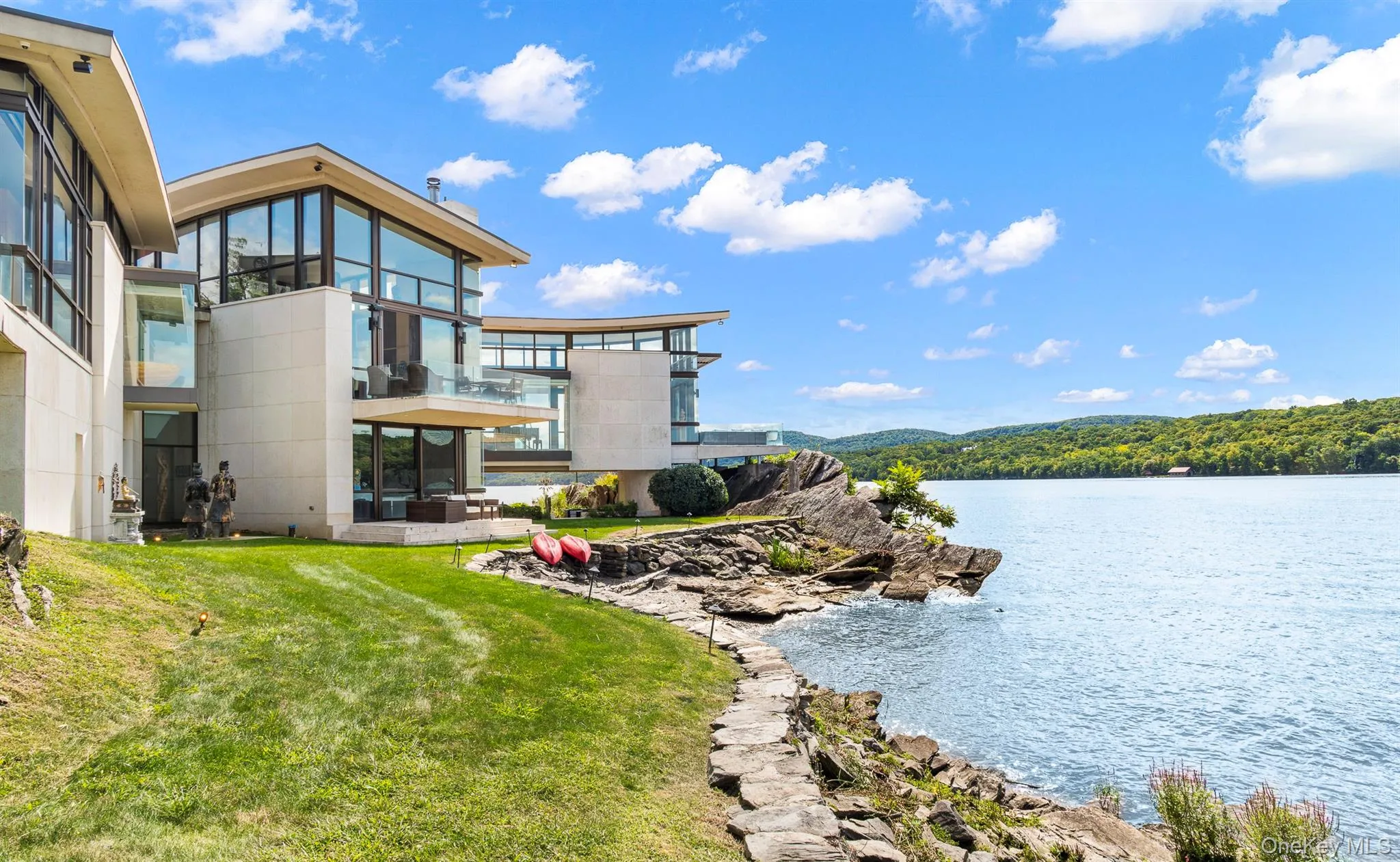 46 Ledgerock Lane, Hyde Park, NY, 5 Bedrooms Bedrooms, 14 Rooms Rooms,7 BathroomsBathrooms,Residential,For Rent,Ledgerock,0,810504 46 Ledgerock Lane, Hyde Park, NY, 5 Bedrooms Bedrooms, 14 Rooms Rooms,7 BathroomsBathrooms,Residential,For Rent,Ledgerock,0,810504