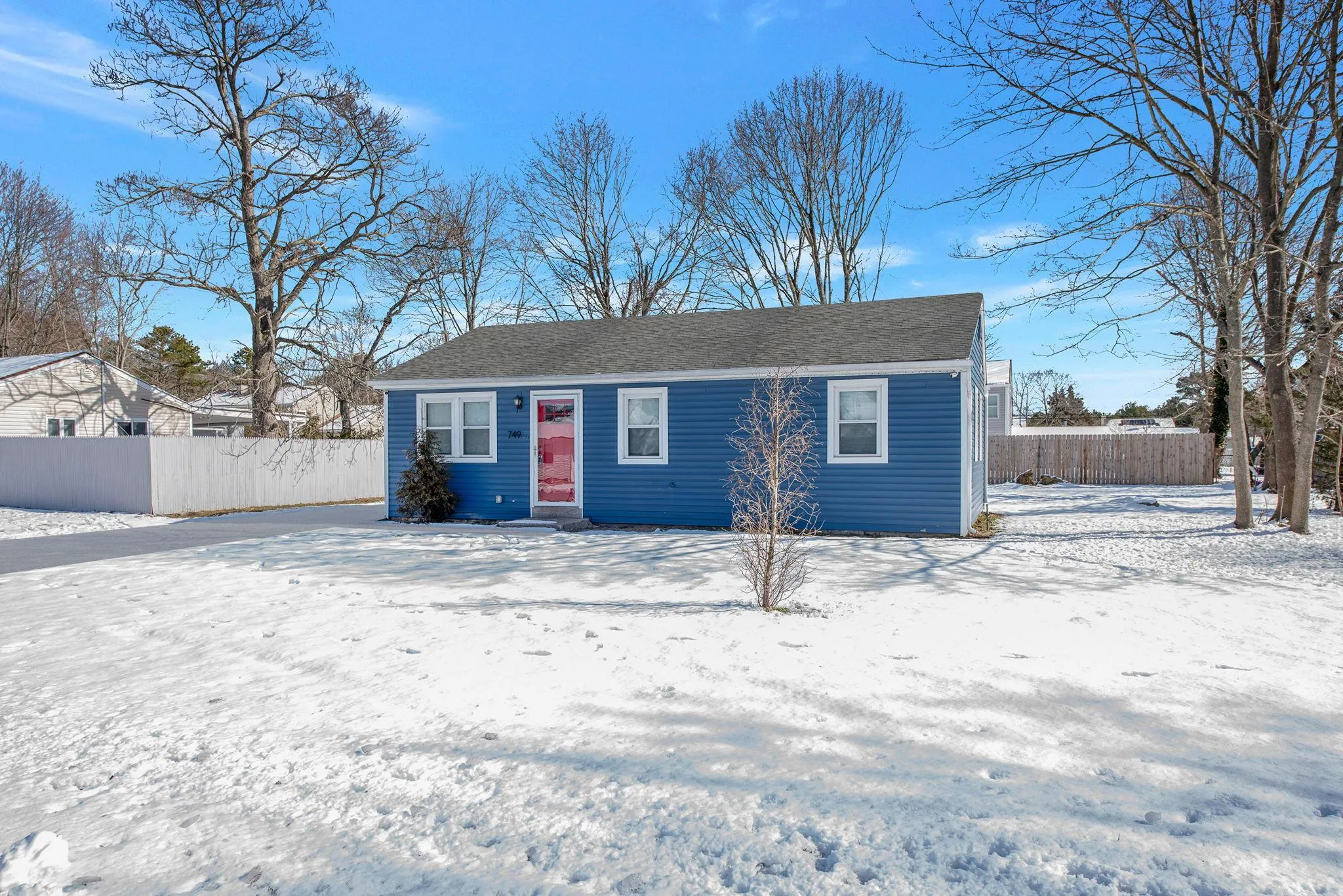 View of front of home View of front of home