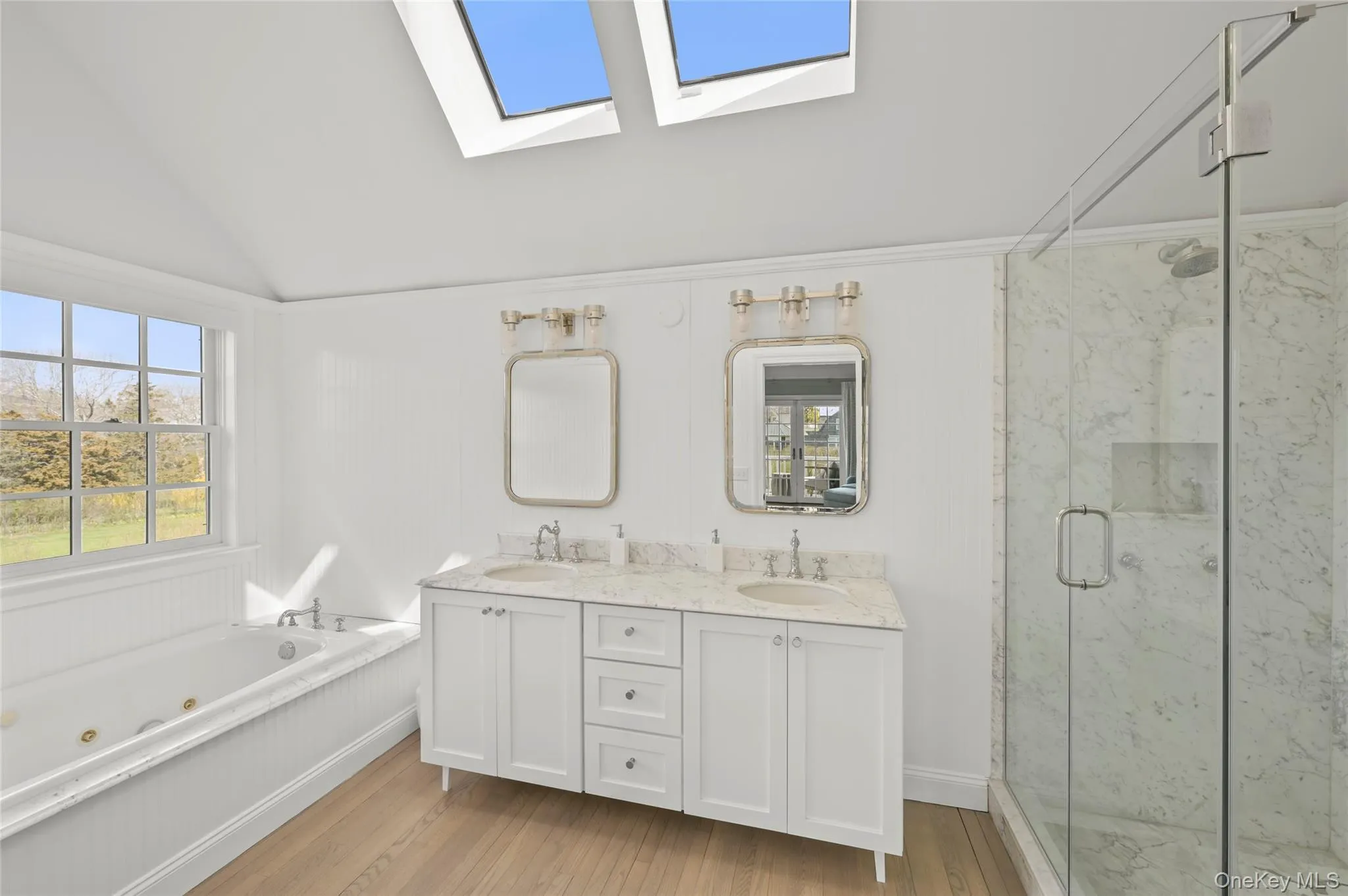 245 Oneck Lane, Southampton, NY, 4 Bedrooms Bedrooms, 13 Rooms Rooms,5 BathroomsBathrooms,Residential Lease,Idx,Oneck,0,812333 245 Oneck Lane, Southampton, NY, 4 Bedrooms Bedrooms, 13 Rooms Rooms,5 BathroomsBathrooms,Residential Lease,Idx,Oneck,0,812333