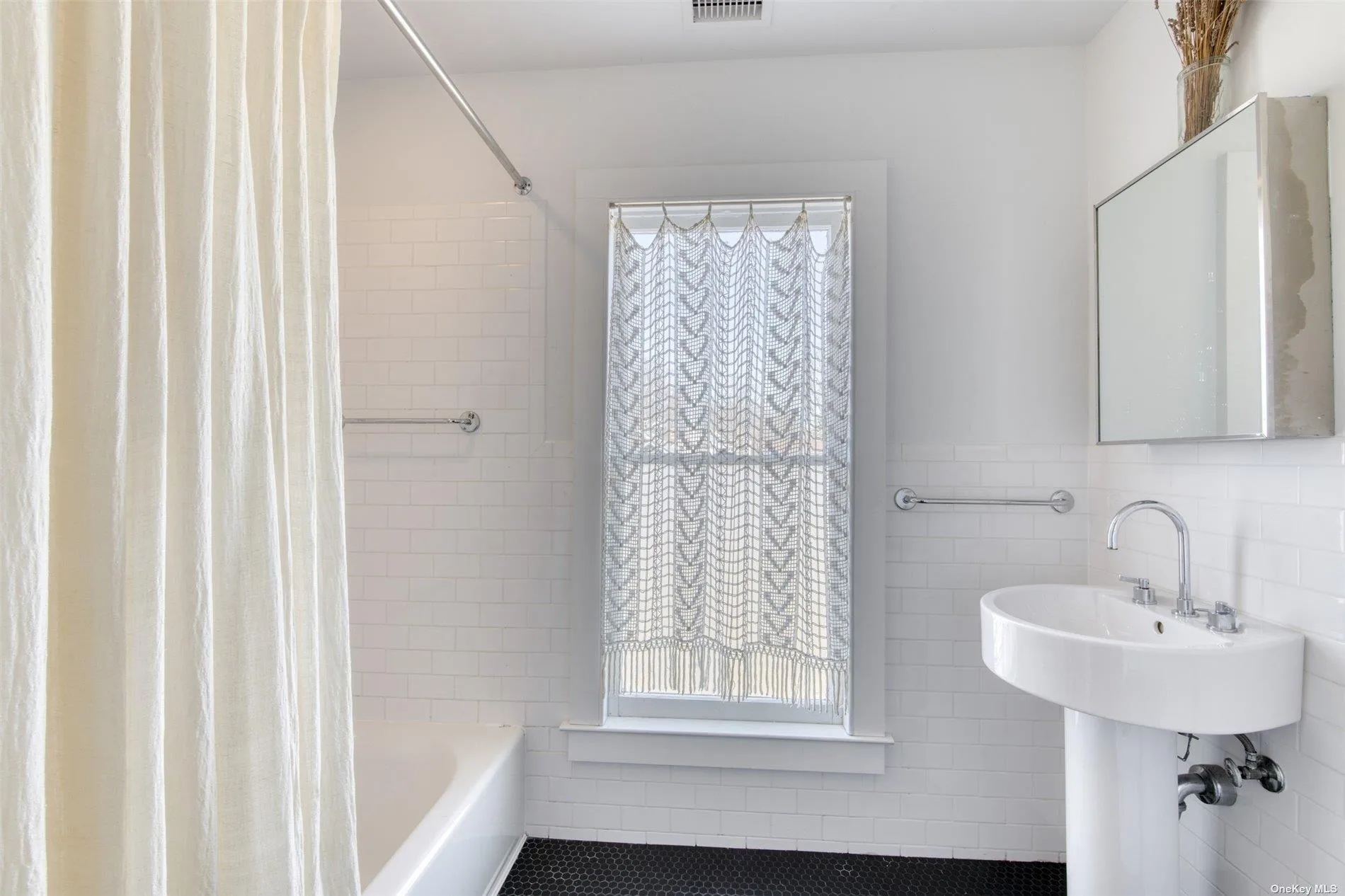 guest bath guest bath