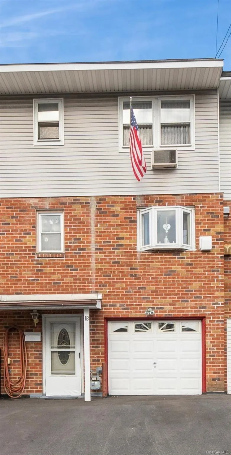 The townhouse has it all! The townhouse has it all!