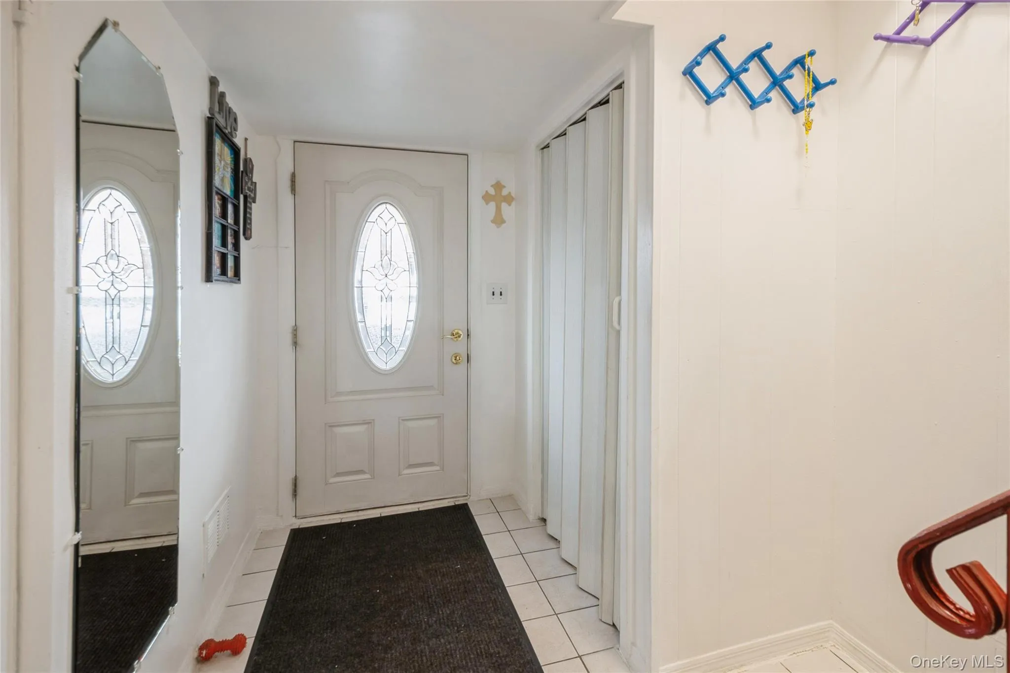View of tiled entryway View of tiled entryway