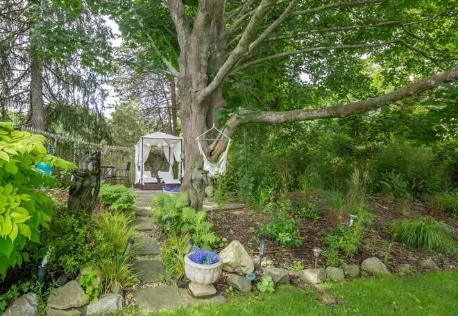 View of yard View of yard