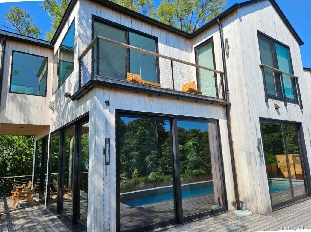 View of back of property View of back of property