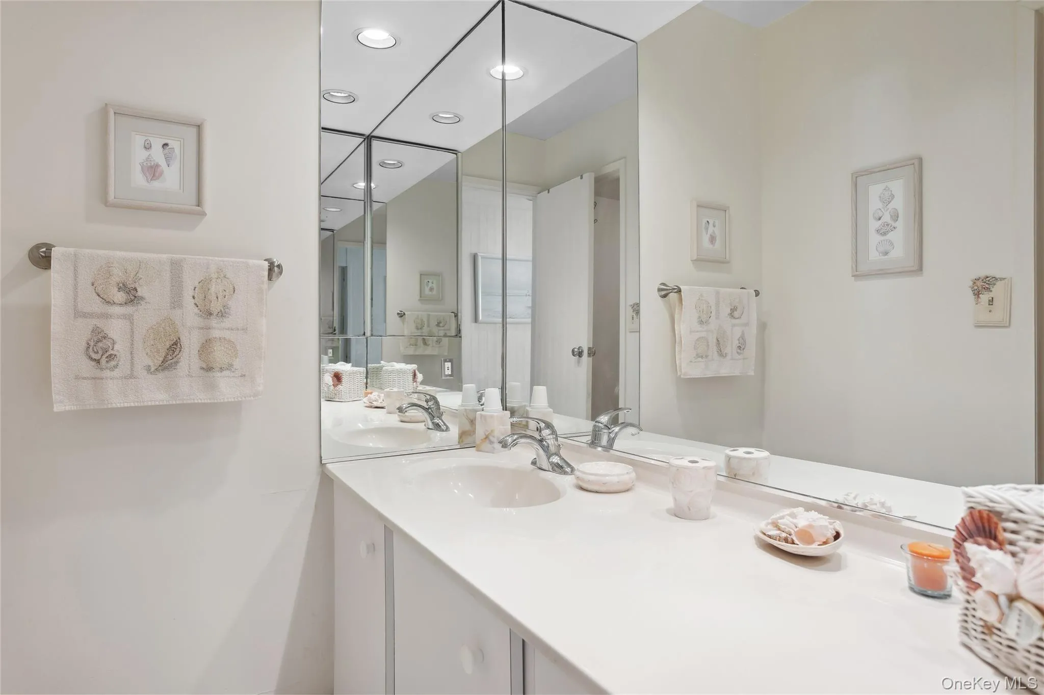 265 Dune Road, Southampton, NY, 2 Bedrooms Bedrooms, 4 Rooms Rooms,2 BathroomsBathrooms,Residential Lease,Idx,Dune,0,814508 265 Dune Road, Southampton, NY, 2 Bedrooms Bedrooms, 4 Rooms Rooms,2 BathroomsBathrooms,Residential Lease,Idx,Dune,0,814508