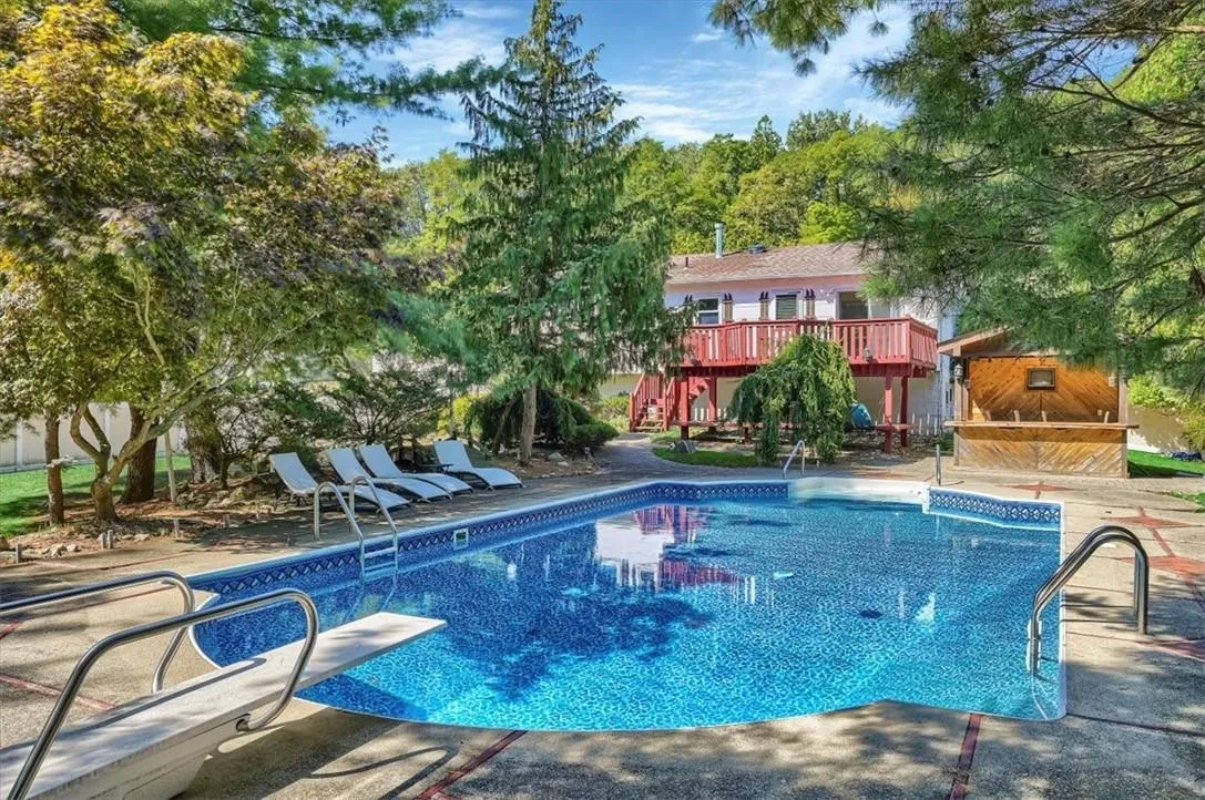 31 Gleason Drive, Haverstraw, NY, 5 Bedrooms Bedrooms, 9 Rooms Rooms,2 BathroomsBathrooms,Residential Lease,Idx,Gleason,814593 31 Gleason Drive, Haverstraw, NY, 5 Bedrooms Bedrooms, 9 Rooms Rooms,2 BathroomsBathrooms,Residential Lease,Idx,Gleason,814593