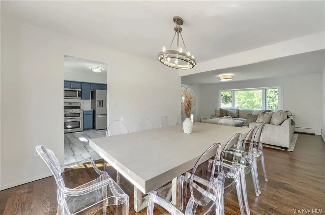 31 Gleason Drive, Haverstraw, NY, 5 Bedrooms Bedrooms, 9 Rooms Rooms,2 BathroomsBathrooms,Residential Lease,For Rent,Gleason,0,814593 31 Gleason Drive, Haverstraw, NY, 5 Bedrooms Bedrooms, 9 Rooms Rooms,2 BathroomsBathrooms,Residential Lease,For Rent,Gleason,0,814593