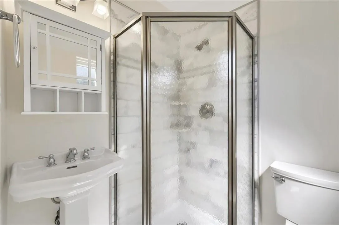 31 Gleason Drive, Haverstraw, NY, 5 Bedrooms Bedrooms, 9 Rooms Rooms,2 BathroomsBathrooms,Residential Lease,Idx,Gleason,814593 31 Gleason Drive, Haverstraw, NY, 5 Bedrooms Bedrooms, 9 Rooms Rooms,2 BathroomsBathrooms,Residential Lease,Idx,Gleason,814593