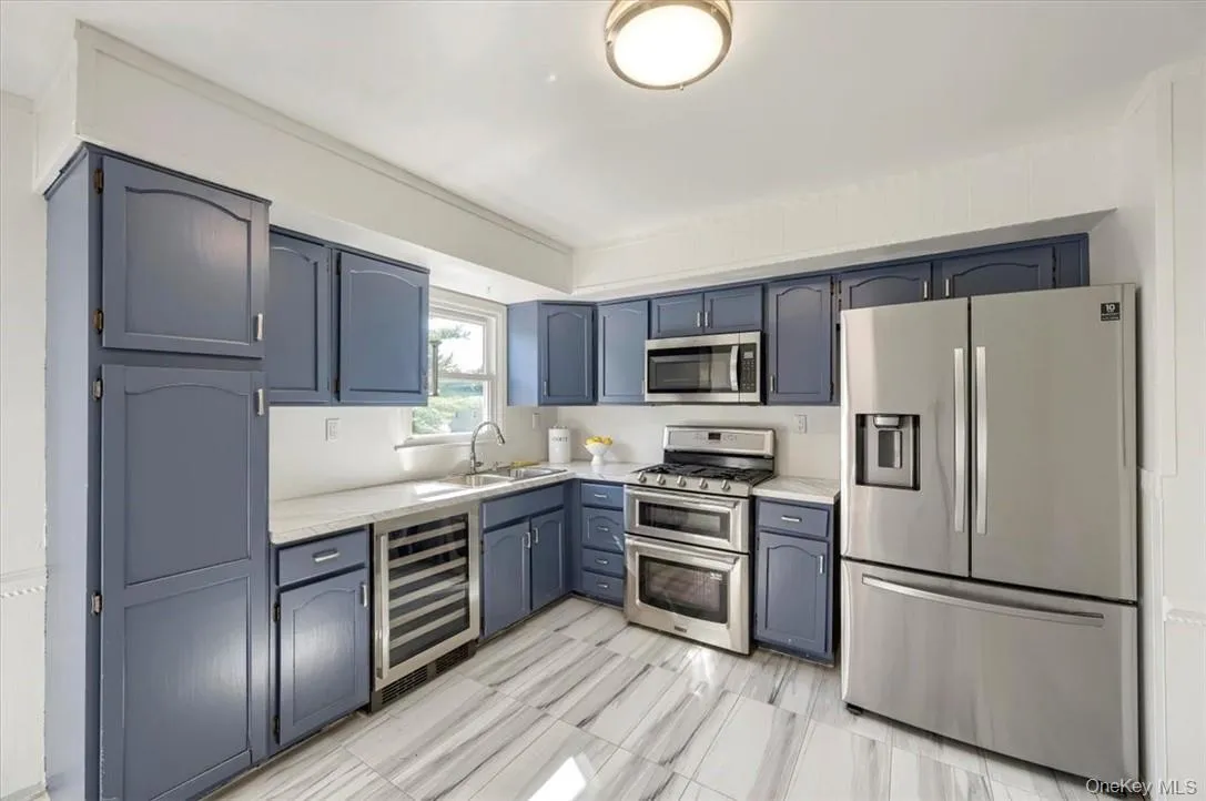 31 Gleason Drive, Haverstraw, NY, 5 Bedrooms Bedrooms, 9 Rooms Rooms,2 BathroomsBathrooms,Residential Lease,For Rent,Gleason,0,814593 31 Gleason Drive, Haverstraw, NY, 5 Bedrooms Bedrooms, 9 Rooms Rooms,2 BathroomsBathrooms,Residential Lease,For Rent,Gleason,0,814593