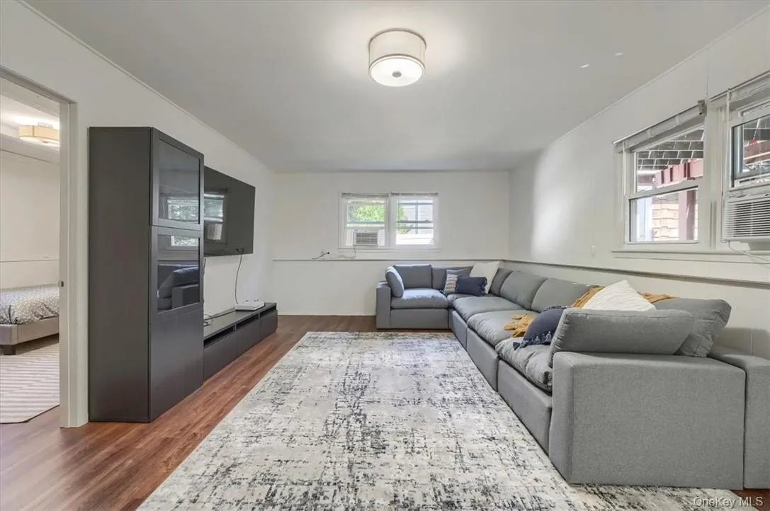 31 Gleason Drive, Haverstraw, NY, 5 Bedrooms Bedrooms, 9 Rooms Rooms,2 BathroomsBathrooms,Residential Lease,For Rent,Gleason,0,814593 31 Gleason Drive, Haverstraw, NY, 5 Bedrooms Bedrooms, 9 Rooms Rooms,2 BathroomsBathrooms,Residential Lease,For Rent,Gleason,0,814593