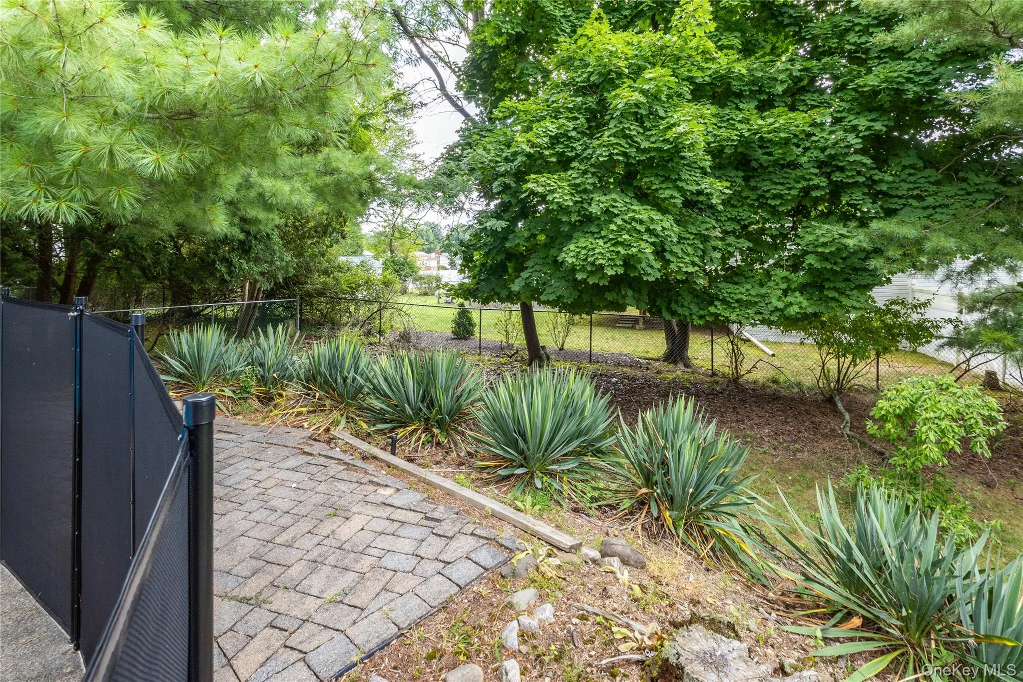 31 Gleason Drive, Haverstraw, NY, 5 Bedrooms Bedrooms, 9 Rooms Rooms,2 BathroomsBathrooms,Residential Lease,For Rent,Gleason,0,814593 31 Gleason Drive, Haverstraw, NY, 5 Bedrooms Bedrooms, 9 Rooms Rooms,2 BathroomsBathrooms,Residential Lease,For Rent,Gleason,0,814593