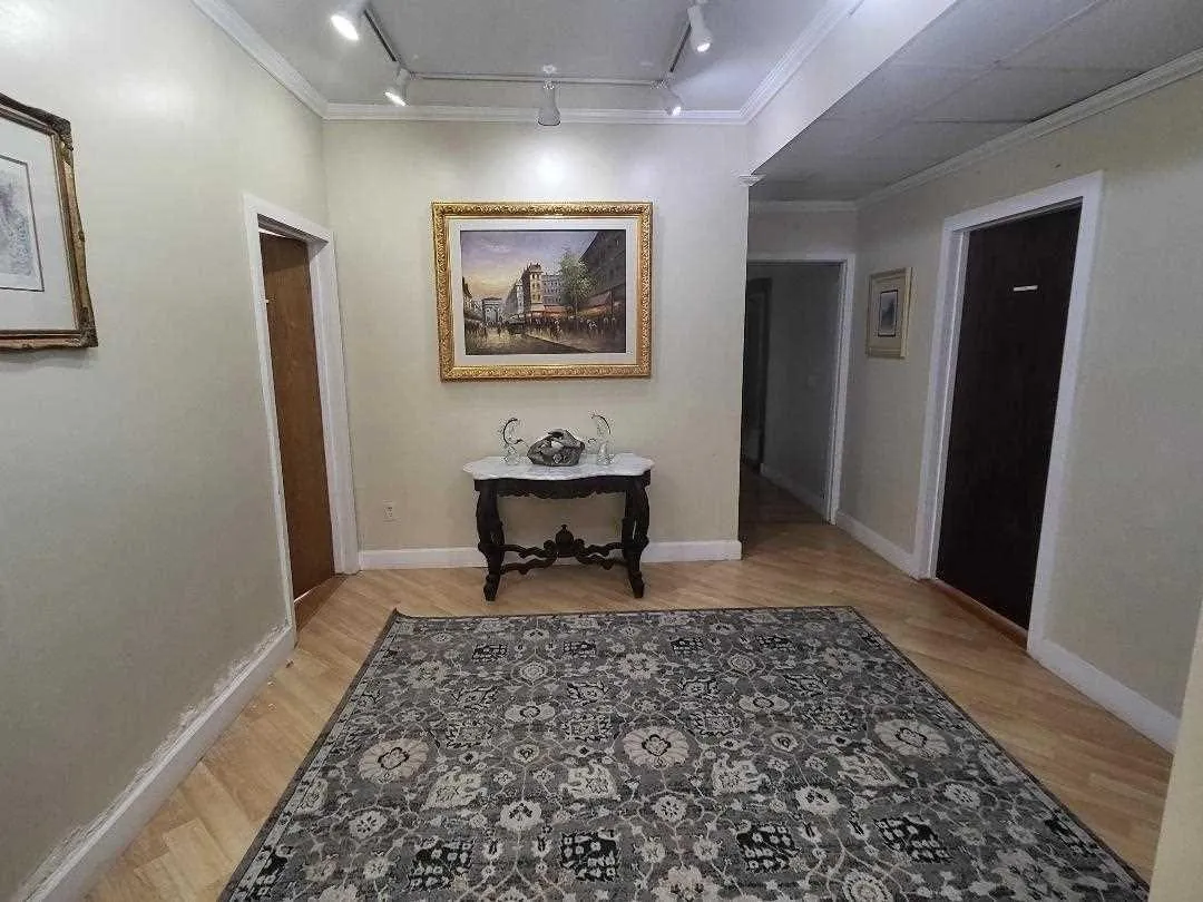 Enter into Lobby Area Enter into Lobby Area