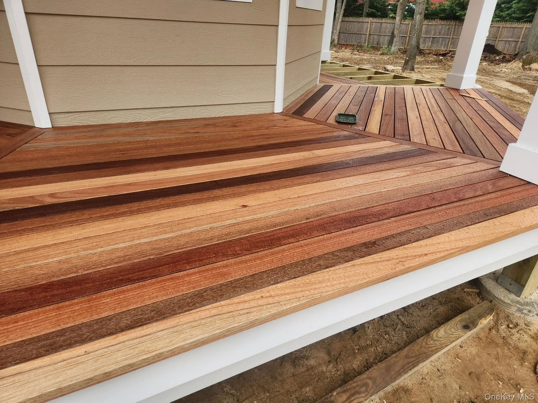 Wrap around decking mahogany Wrap around decking mahogany