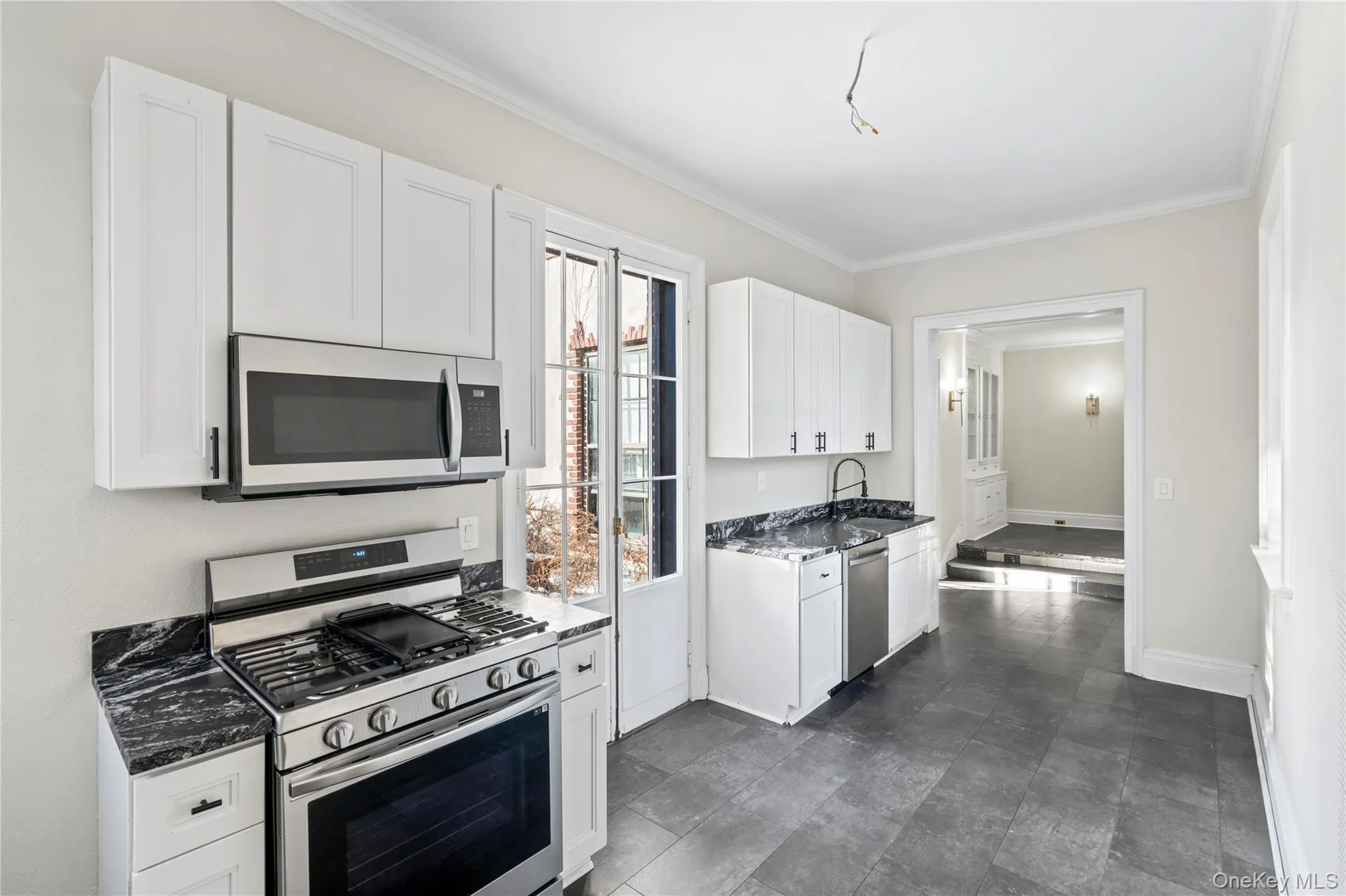 Efficiency Kitchen Efficiency Kitchen