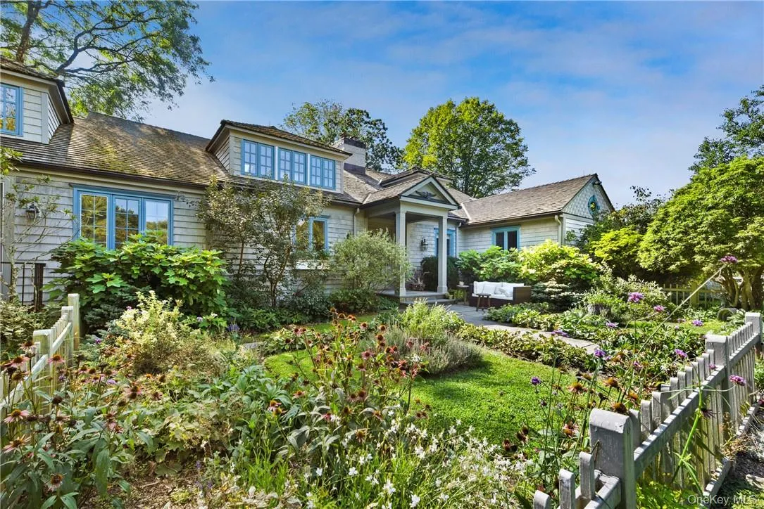 106 Old Stone Hill Road, Pound Ridge, NY, 5 Bedrooms Bedrooms, 13 Rooms Rooms,5 BathroomsBathrooms,Residential Lease,For Rent,Old Stone Hill,0,820816 106 Old Stone Hill Road, Pound Ridge, NY, 5 Bedrooms Bedrooms, 13 Rooms Rooms,5 BathroomsBathrooms,Residential Lease,For Rent,Old Stone Hill,0,820816