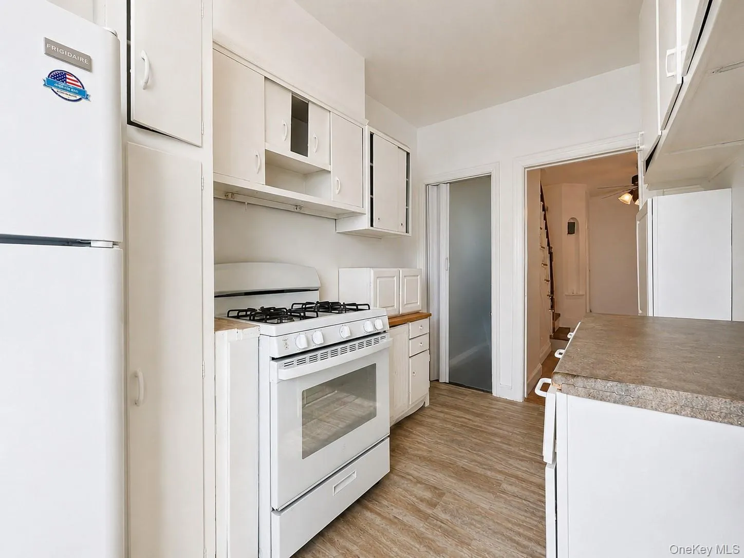 8414 Eliot Avenue, New York, NY, 3 Bedrooms Bedrooms, 8 Rooms Rooms,1 BathroomBathrooms,Residential,For Rent,Eliot,0,820955 8414 Eliot Avenue, New York, NY, 3 Bedrooms Bedrooms, 8 Rooms Rooms,1 BathroomBathrooms,Residential,For Rent,Eliot,0,820955