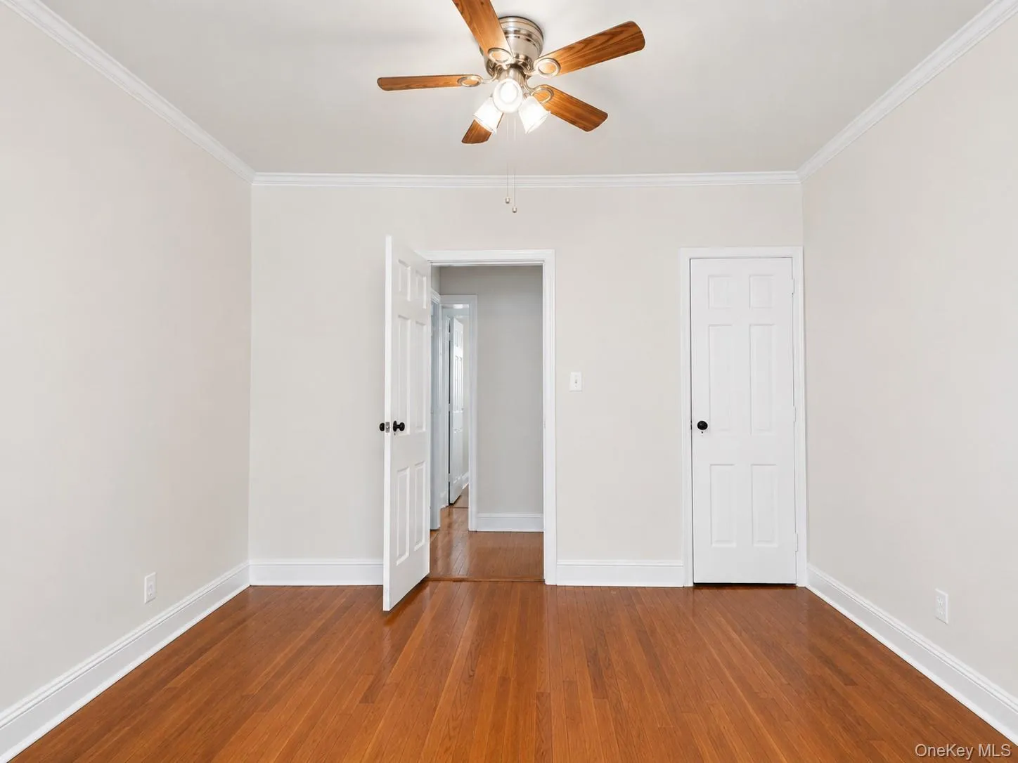 8414 Eliot Avenue, New York, NY, 3 Bedrooms Bedrooms, 8 Rooms Rooms,1 BathroomBathrooms,Residential,For Rent,Eliot,0,820955 8414 Eliot Avenue, New York, NY, 3 Bedrooms Bedrooms, 8 Rooms Rooms,1 BathroomBathrooms,Residential,For Rent,Eliot,0,820955