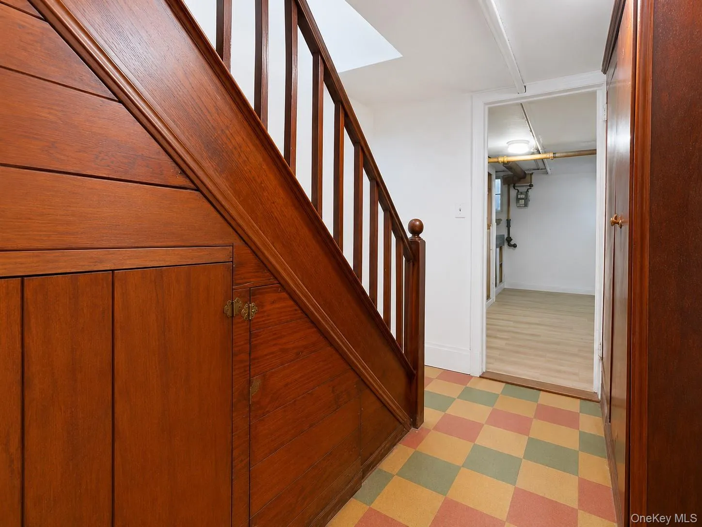 8414 Eliot Avenue, New York, NY, 3 Bedrooms Bedrooms, 8 Rooms Rooms,1 BathroomBathrooms,Residential,For Rent,Eliot,0,820955 8414 Eliot Avenue, New York, NY, 3 Bedrooms Bedrooms, 8 Rooms Rooms,1 BathroomBathrooms,Residential,For Rent,Eliot,0,820955