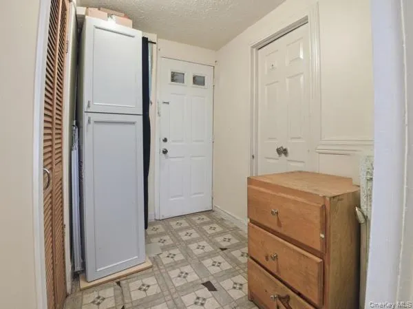 2448 Devoe Terrace, New York, NY, 5 Bedrooms Bedrooms, 8 Rooms Rooms,2 BathroomsBathrooms,Residential,For Rent,Devoe,0,821479 2448 Devoe Terrace, New York, NY, 5 Bedrooms Bedrooms, 8 Rooms Rooms,2 BathroomsBathrooms,Residential,For Rent,Devoe,0,821479