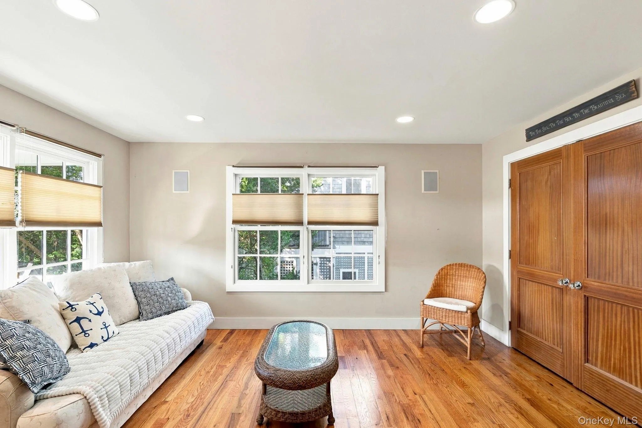 21 Bayside Avenue, Southampton, NY, 4 Bedroom Bedrooms, 7 Room Rooms,3 BathroomBathrooms,Residential Lease,For Rent,Bayside,0,821726 21 Bayside Avenue, Southampton, NY, 4 Bedroom Bedrooms, 7 Room Rooms,3 BathroomBathrooms,Residential Lease,For Rent,Bayside,0,821726