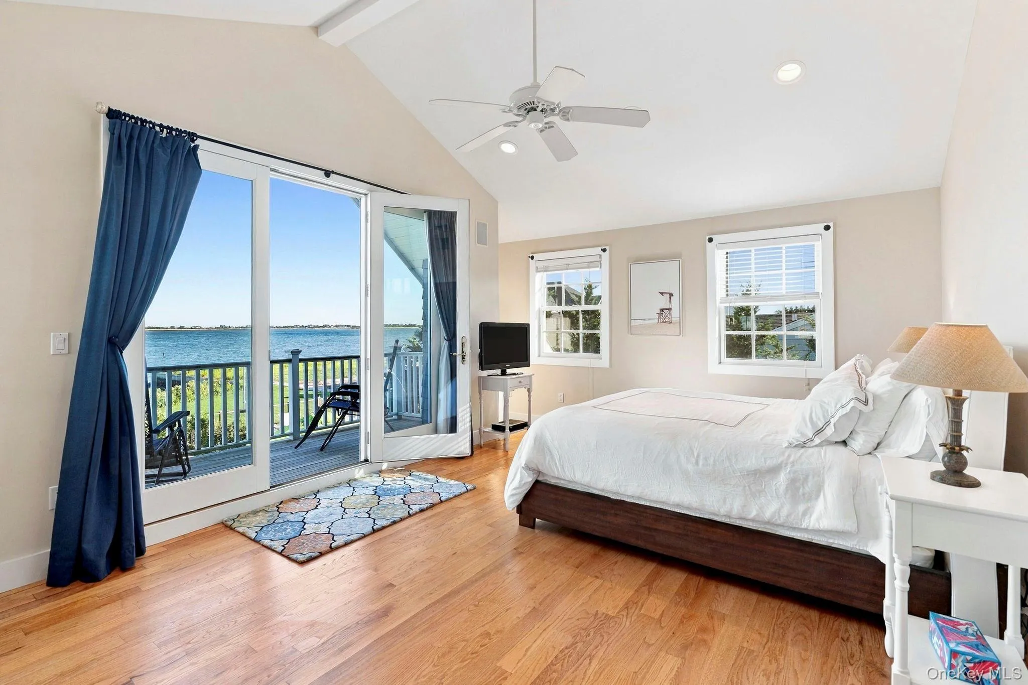 21 Bayside Avenue, Southampton, NY, 4 Bedroom Bedrooms, 7 Room Rooms,3 BathroomBathrooms,Residential Lease,For Rent,Bayside,0,821726 21 Bayside Avenue, Southampton, NY, 4 Bedroom Bedrooms, 7 Room Rooms,3 BathroomBathrooms,Residential Lease,For Rent,Bayside,0,821726