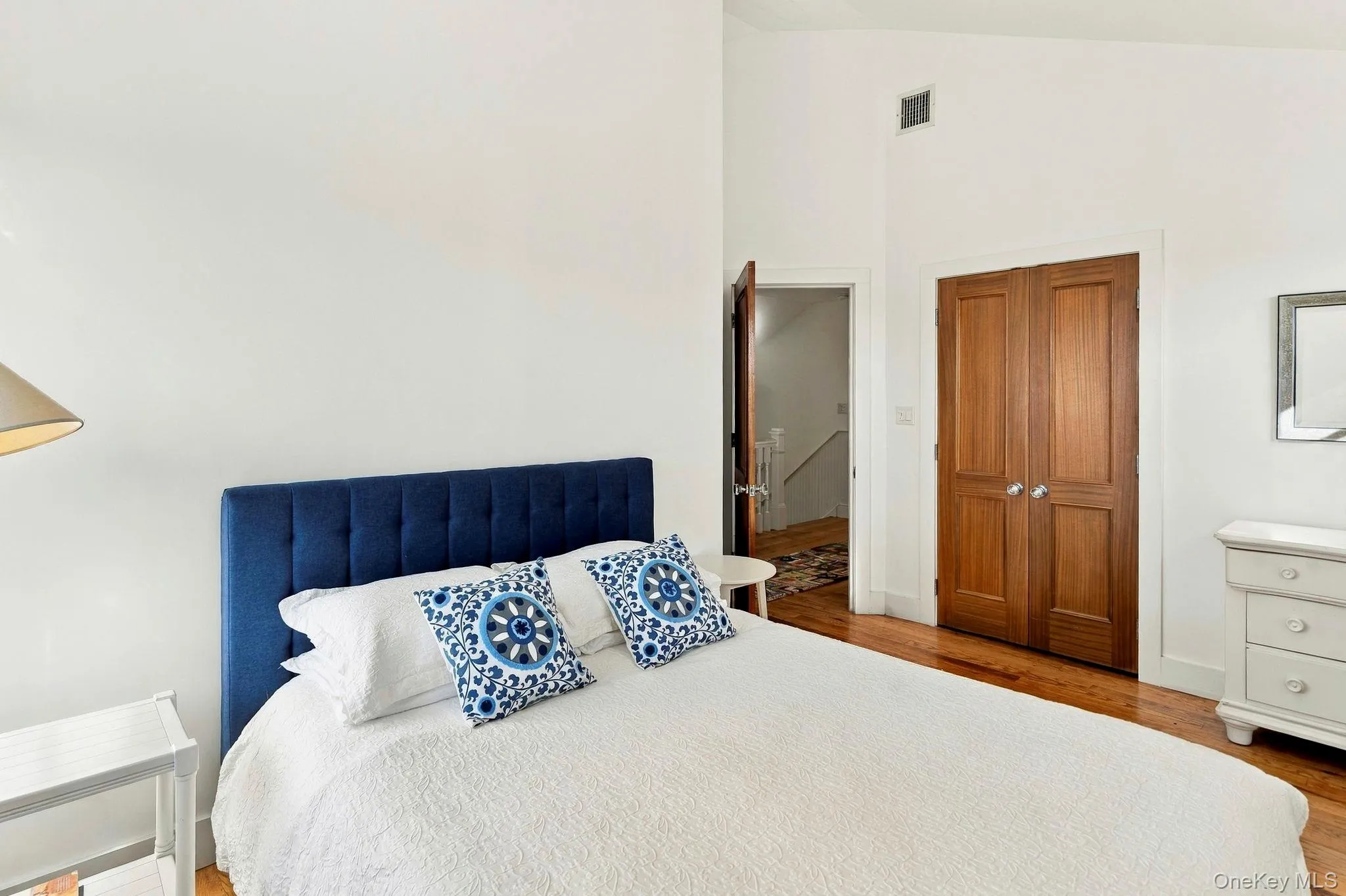 21 Bayside Avenue, Southampton, NY, 4 Bedroom Bedrooms, 7 Room Rooms,3 BathroomBathrooms,Residential Lease,For Rent,Bayside,0,821726 21 Bayside Avenue, Southampton, NY, 4 Bedroom Bedrooms, 7 Room Rooms,3 BathroomBathrooms,Residential Lease,For Rent,Bayside,0,821726